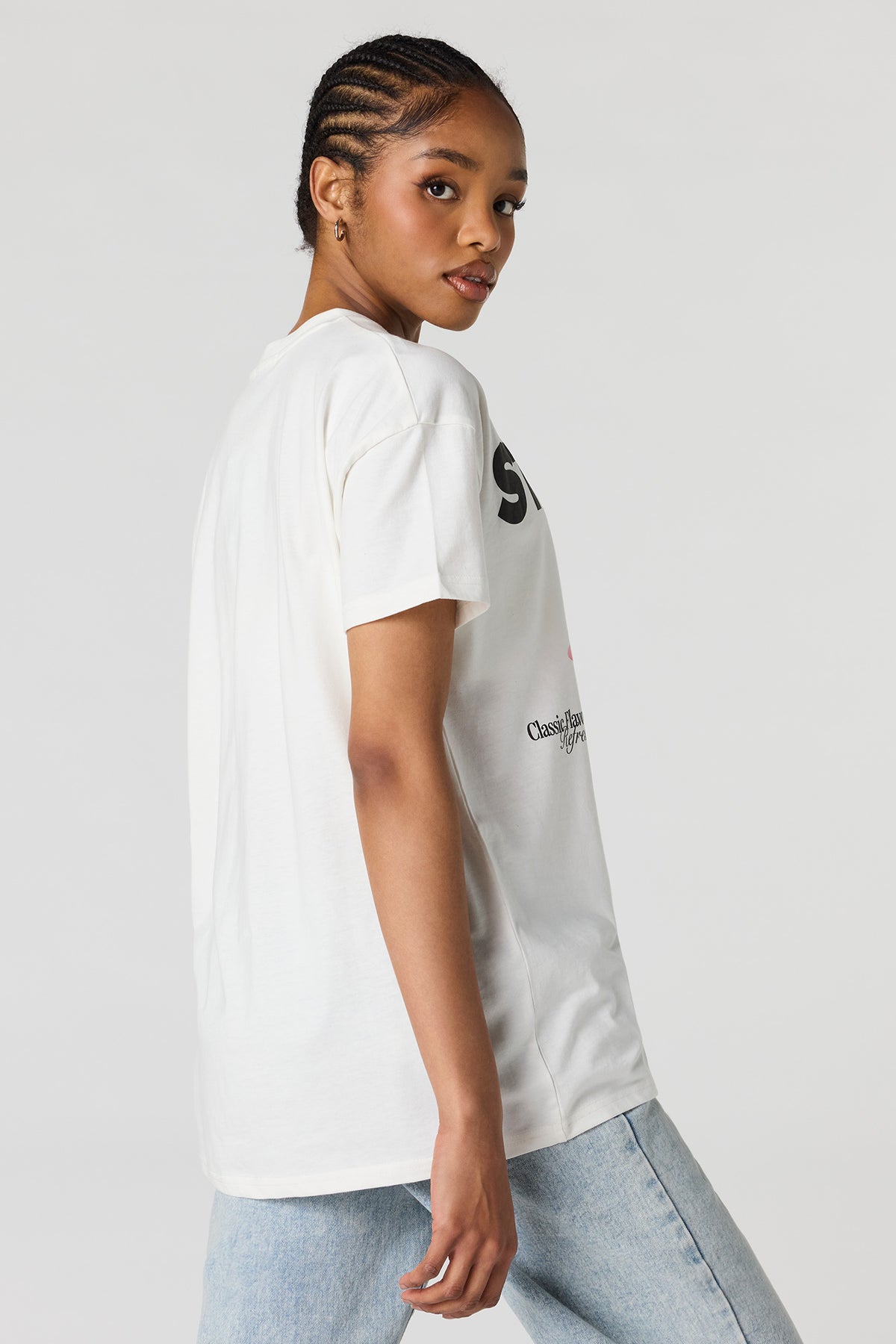 Alt View 3. Stay Cool Graphic Oversized  T-Shirt - White