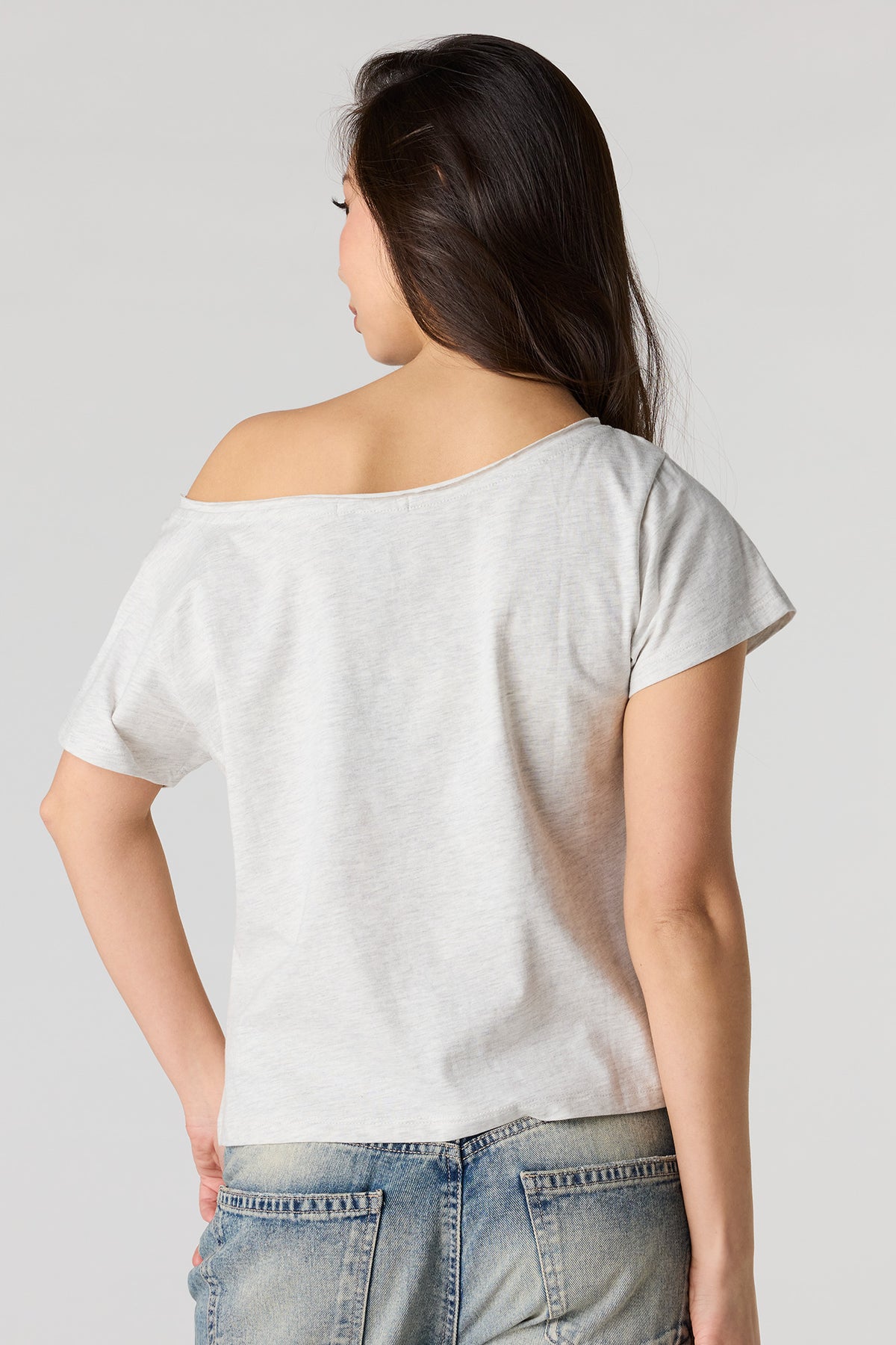 Alt View 2. Off Shoulder Graphic T-Shirt - Heather Grey