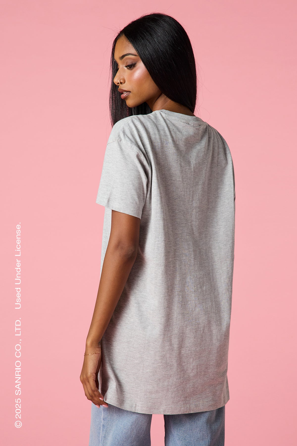 Vue alternative 2. T-shirt surdimensionné avec motif brodé My Melody™