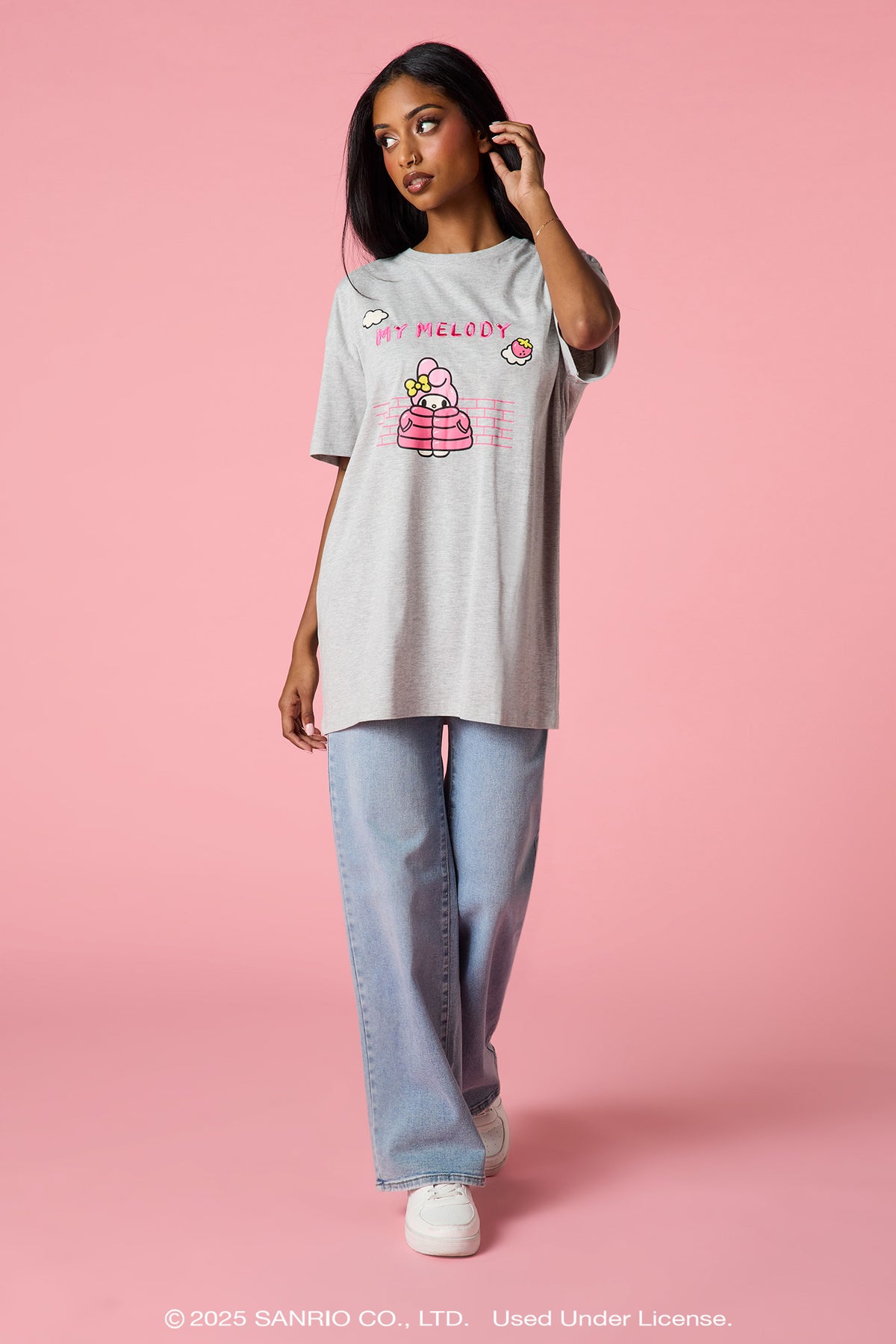 Vue alternative 3. T-shirt surdimensionné avec motif brodé My Melody™