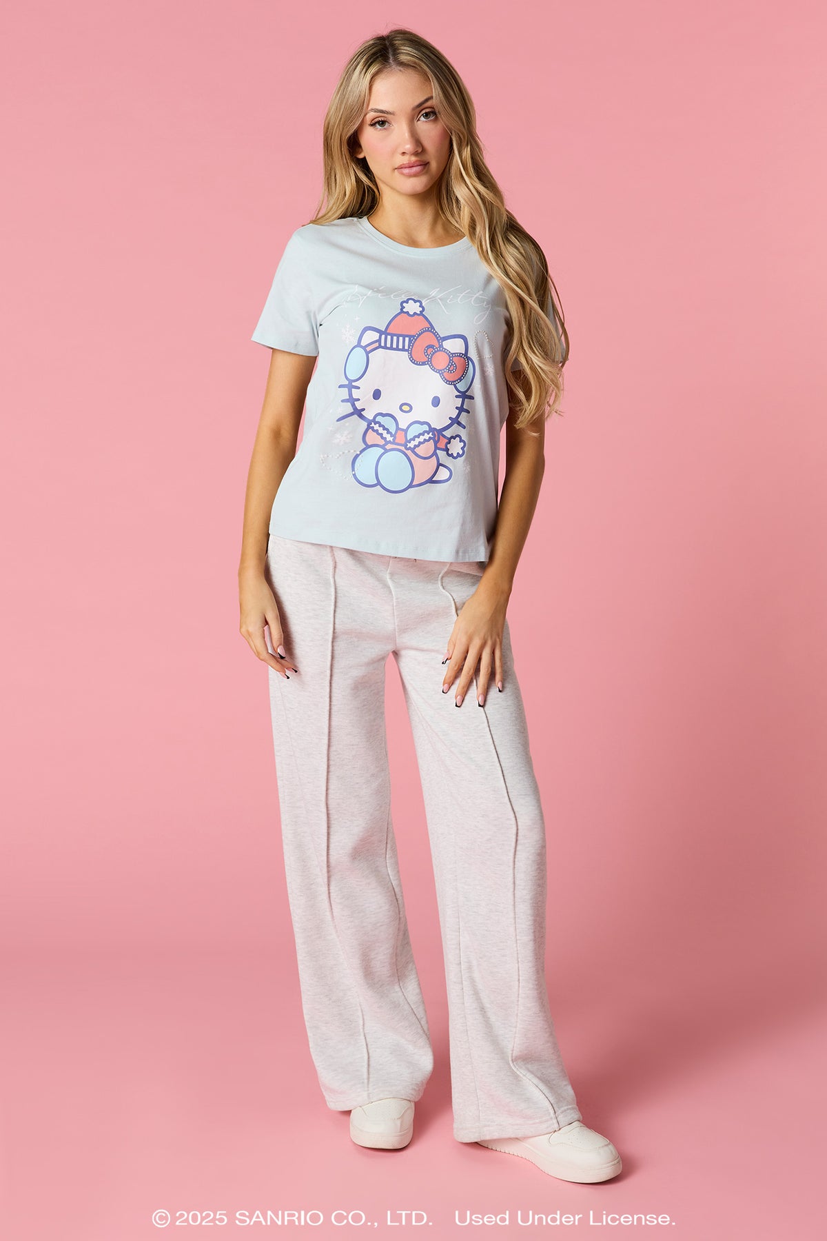 Vue alternative 3. T-shirt à imprimé Hello Kitty® avec similiperles