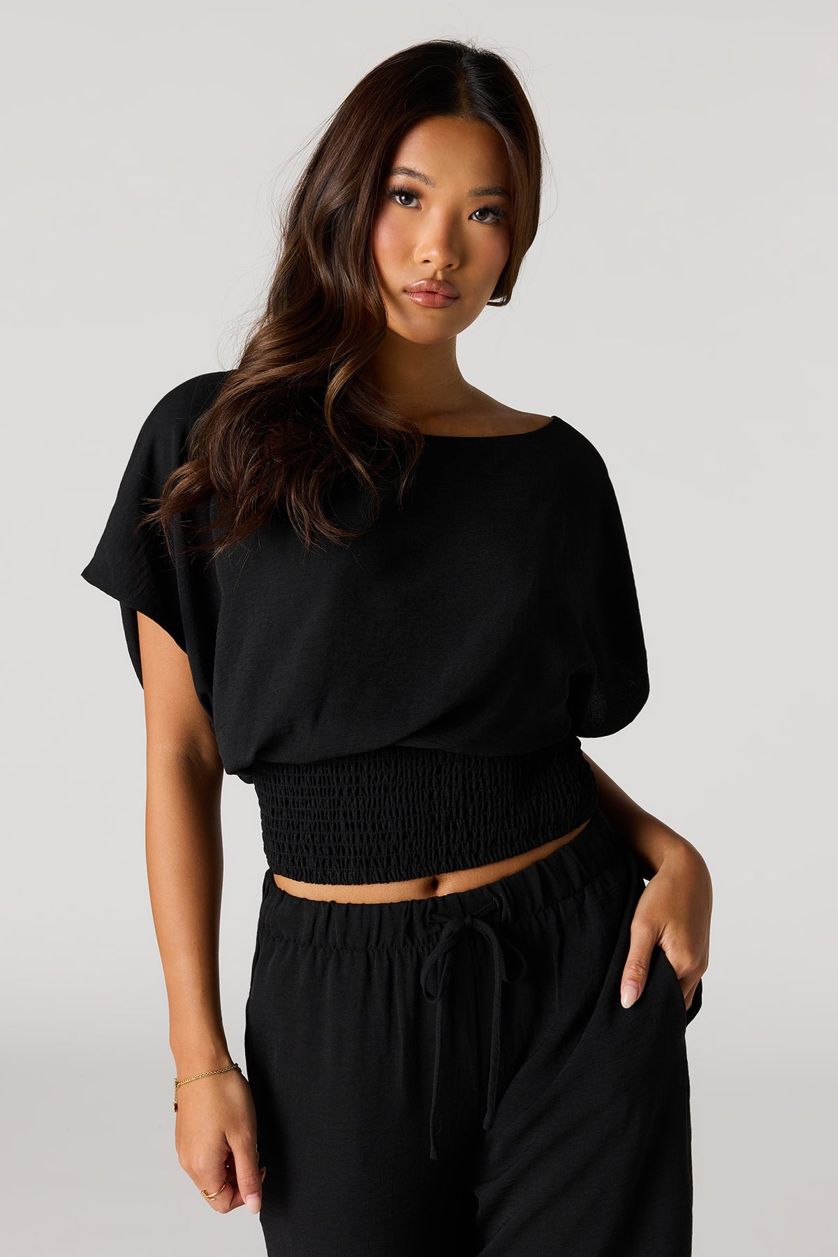 Alt View 2. Cinched Waist Top - Black