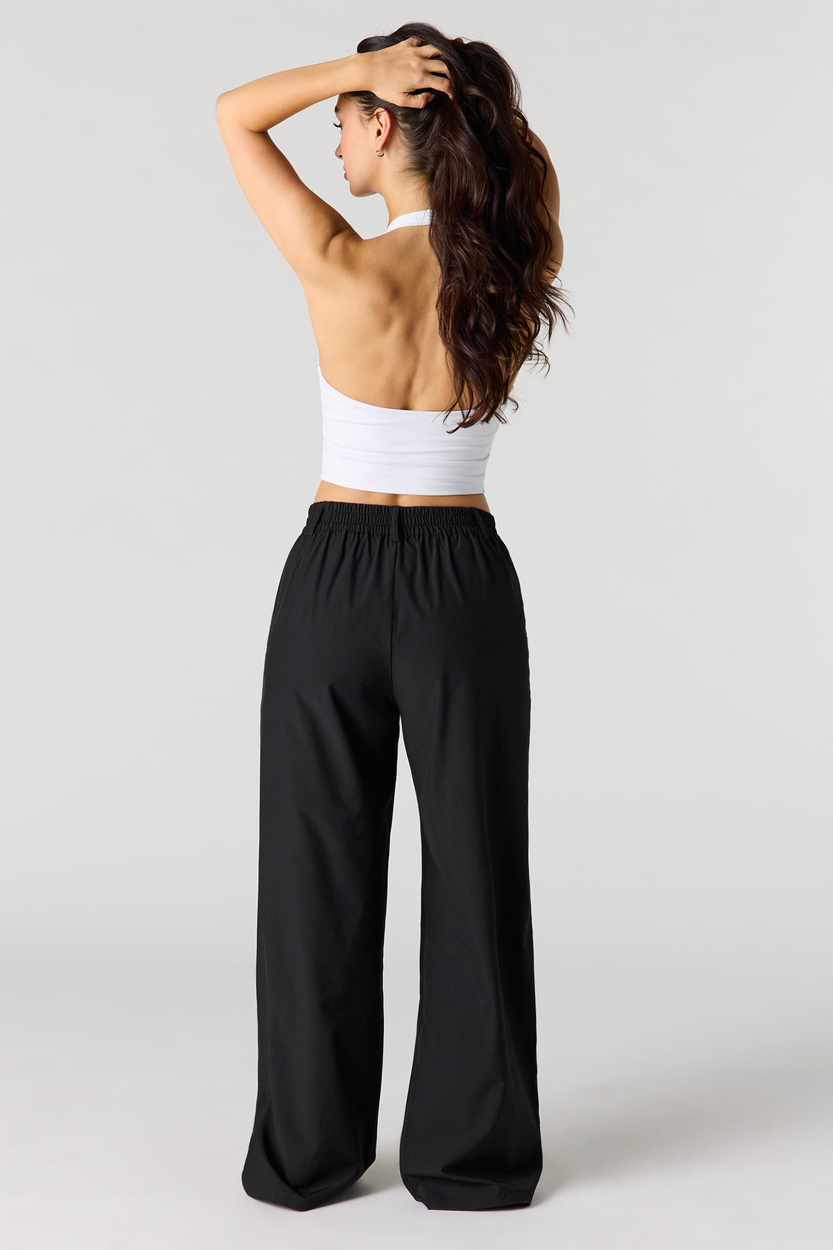 Vue alternative 3. Pantalon habillé à jambe large