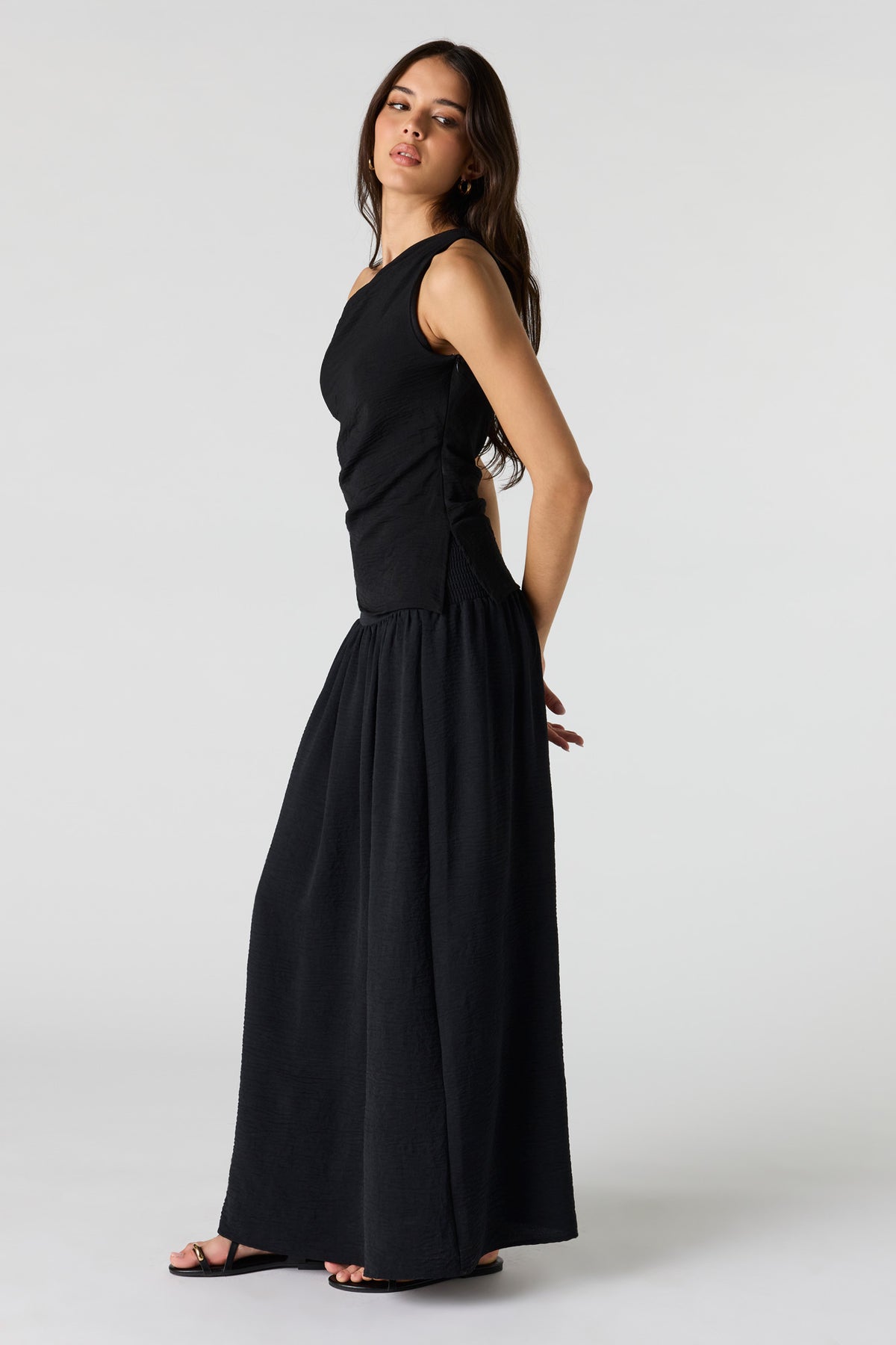 Alt View 2. Maxi Skirt - Black