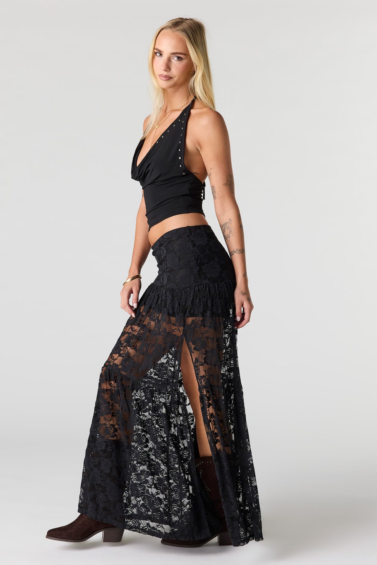 Alt View 2. Floral Lace Maxi Skirt - Black