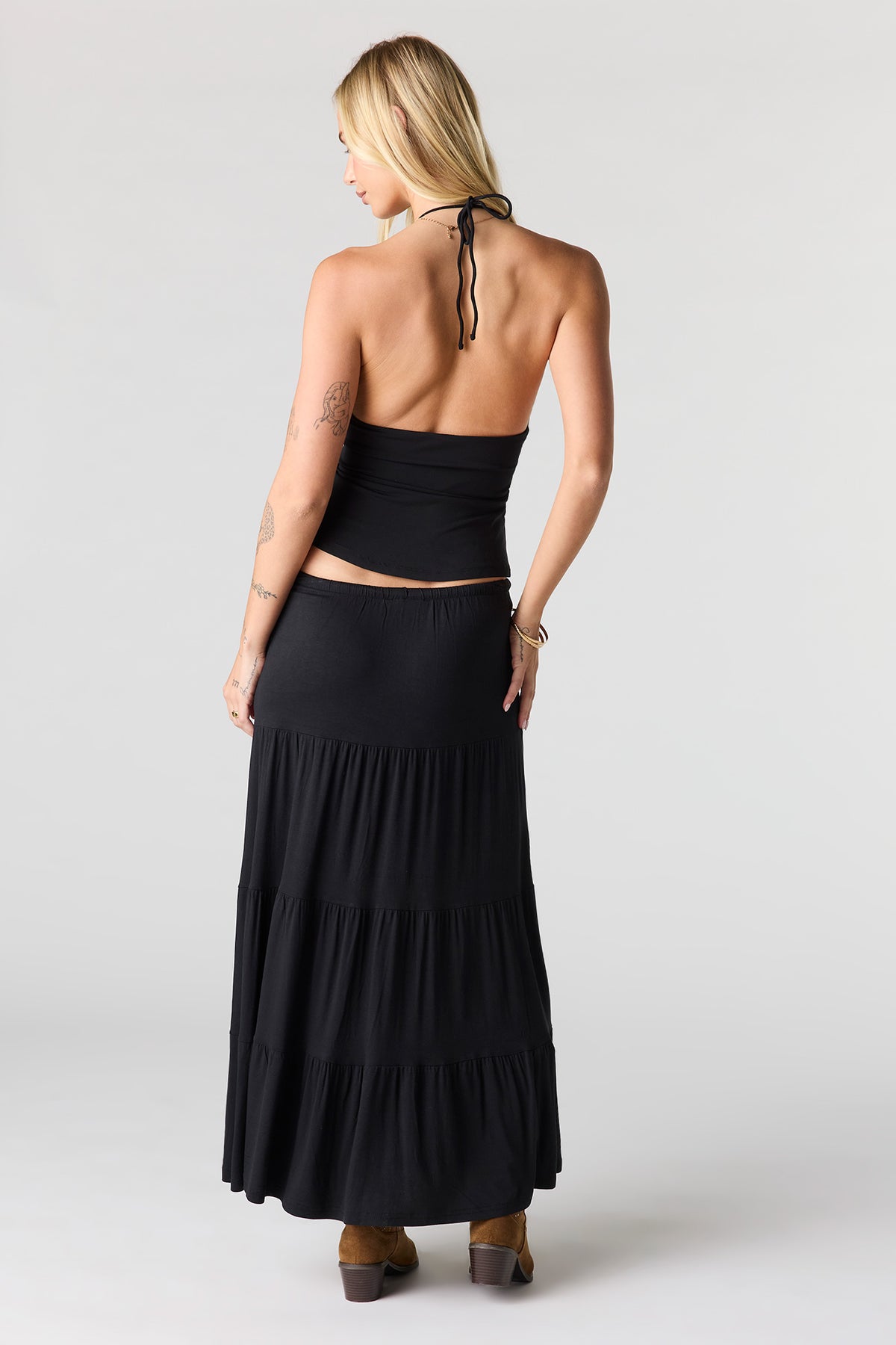 Alt View 3. Tiered Maxi Skirt - Black