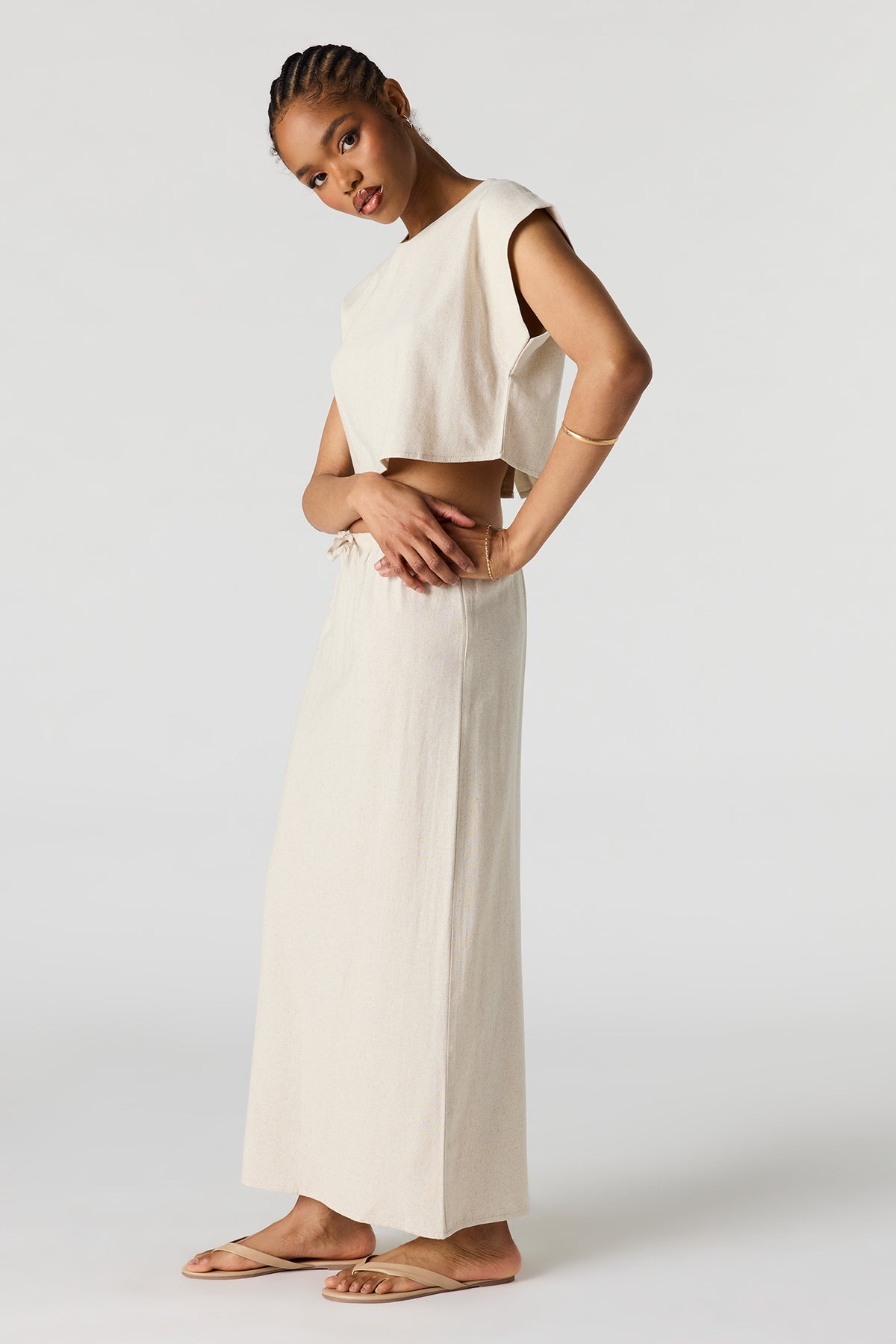 Vue alternative 2. Jupe midi en mélange de lin avec taille coulissante