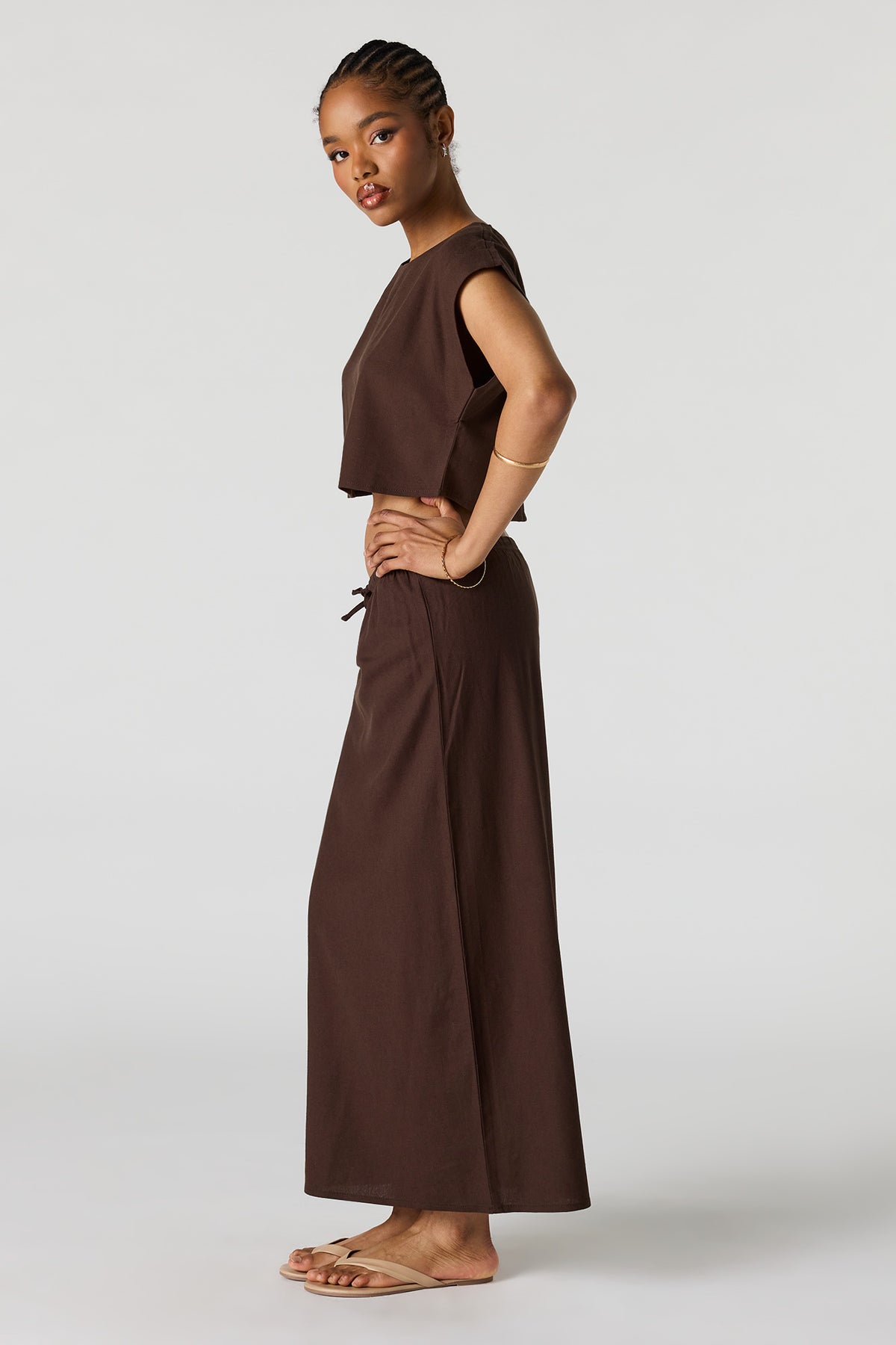 Vue alternative 2. Jupe midi en mélange de lin avec taille coulissante
