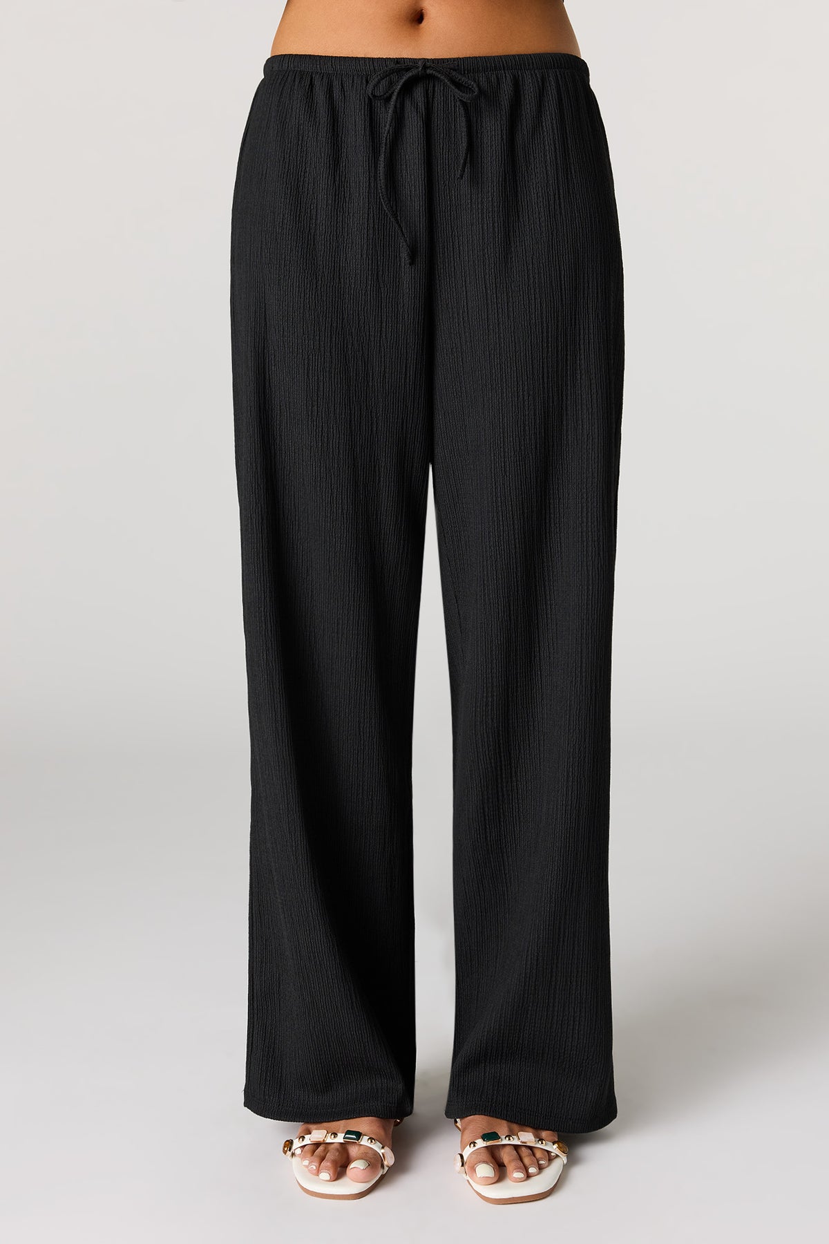 Vue alternative 2. Pantalon texturé à jambe large
