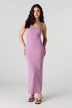 Robe maxi avec découpes au dos et encolure dégagée