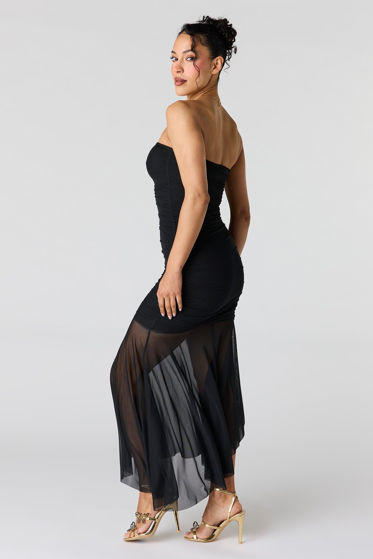 Vue alternative 2. Robe tubulaire ruchée en filet à taille basse