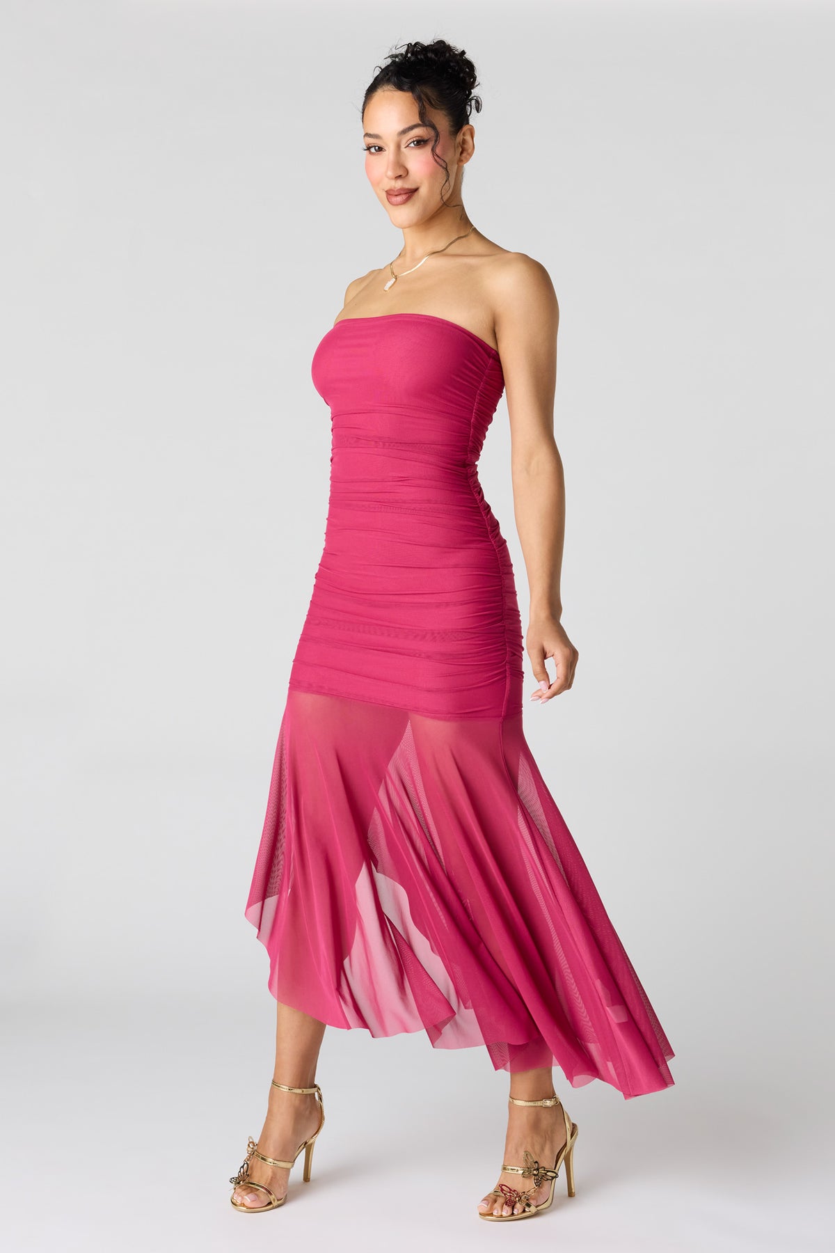 Vue alternative 2. Robe tubulaire ruchée en filet à taille basse