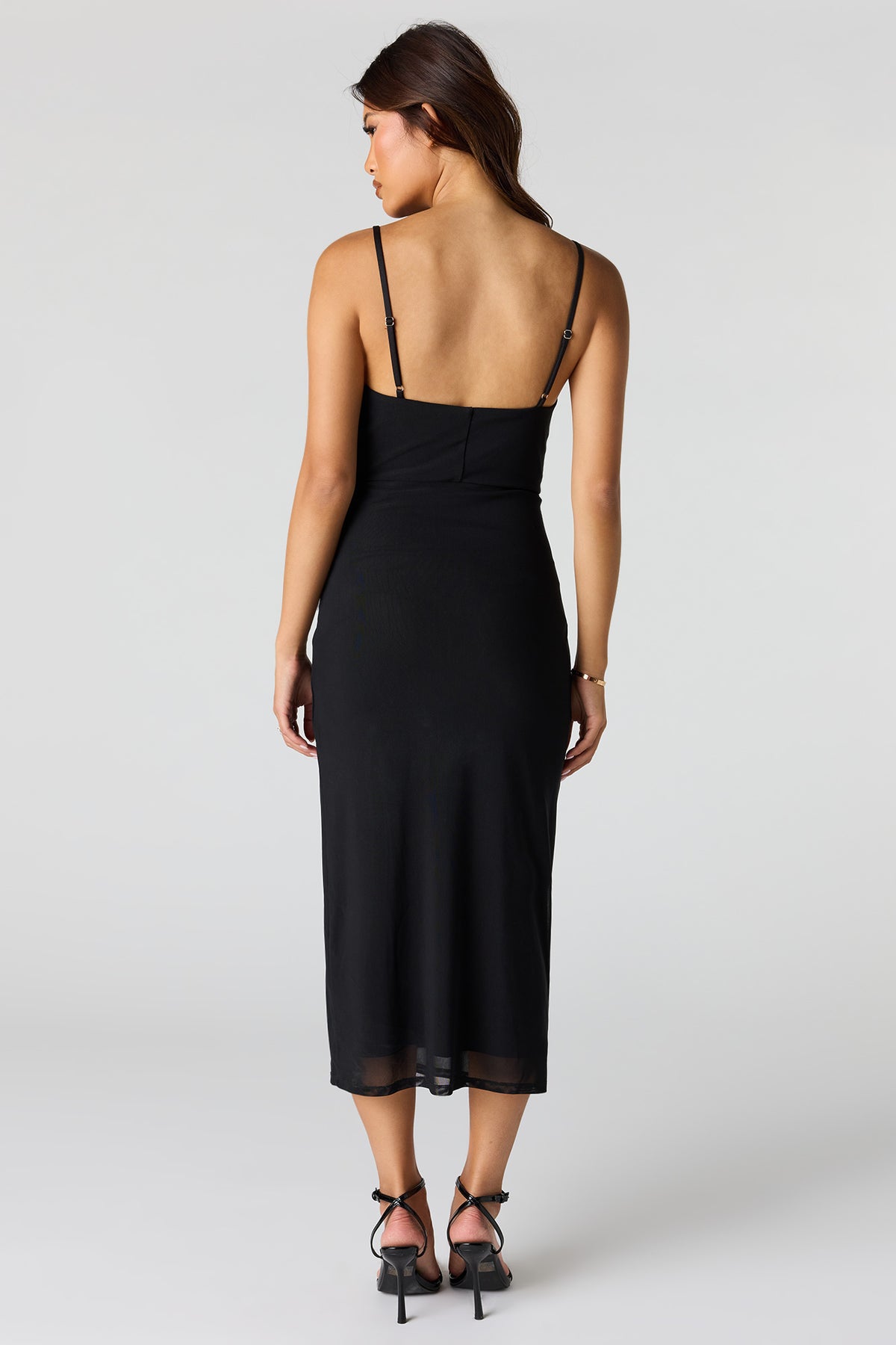 Vue alternative 2. Robe midi en filet