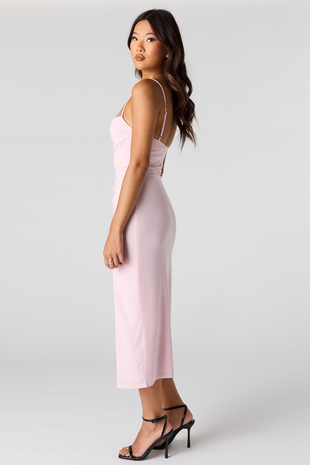 Vue alternative 3. Robe midi en filet