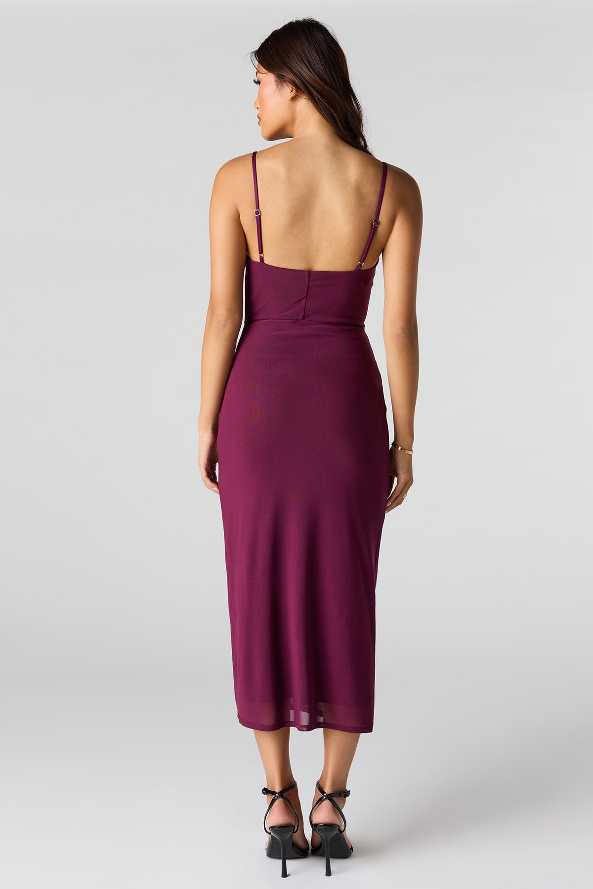 Vue alternative 2. Robe midi en filet