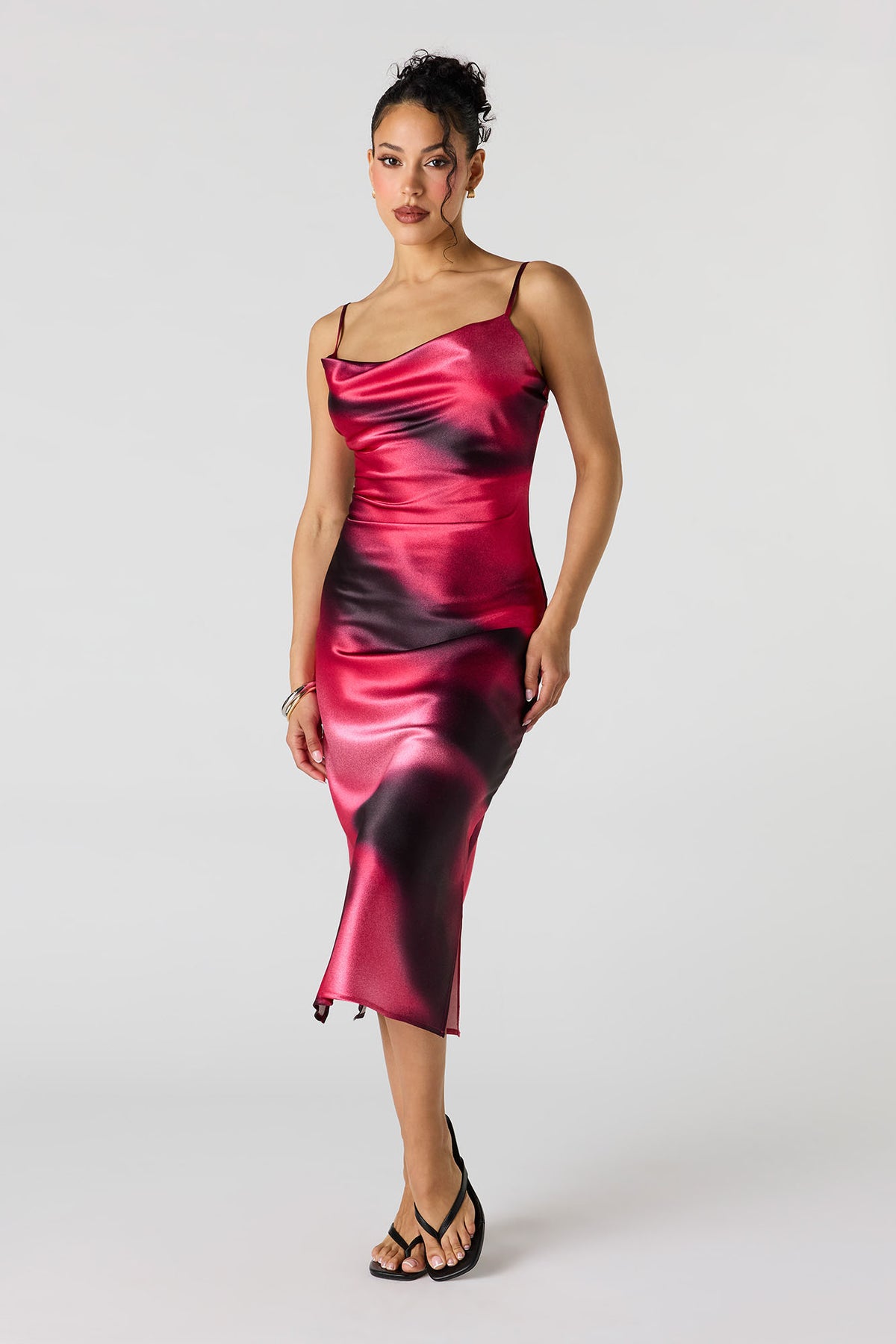 Vue alternative 3. Robe midi en satin à col châle