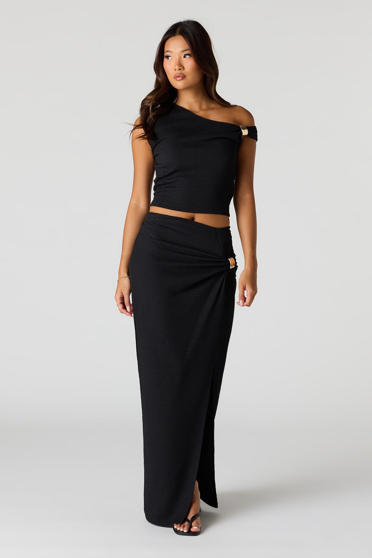 Vue alternative 3. Débardeur texturé à épaules dénudées
