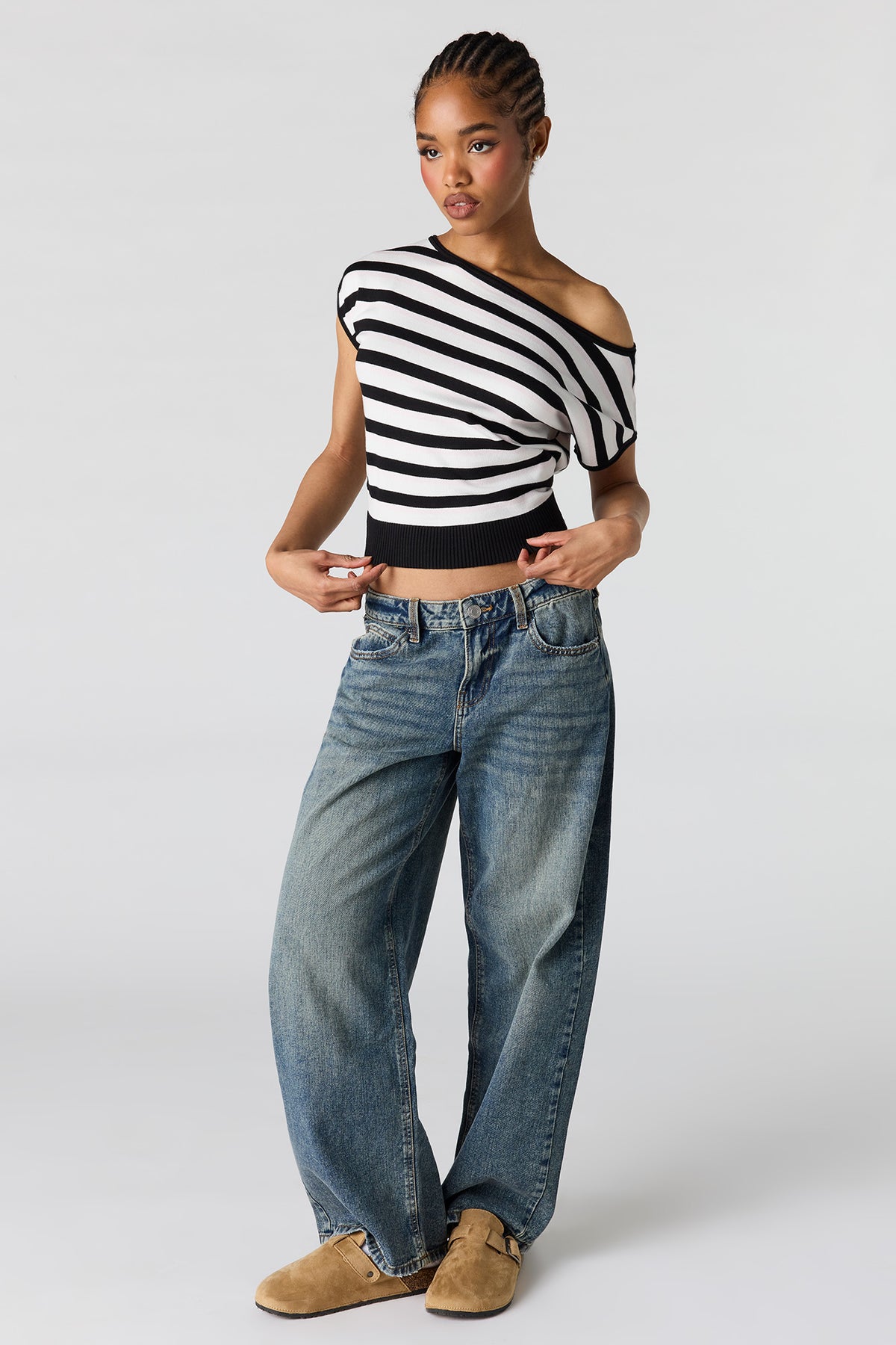 Vue alternative 3. Haut en tricot à épaule unique