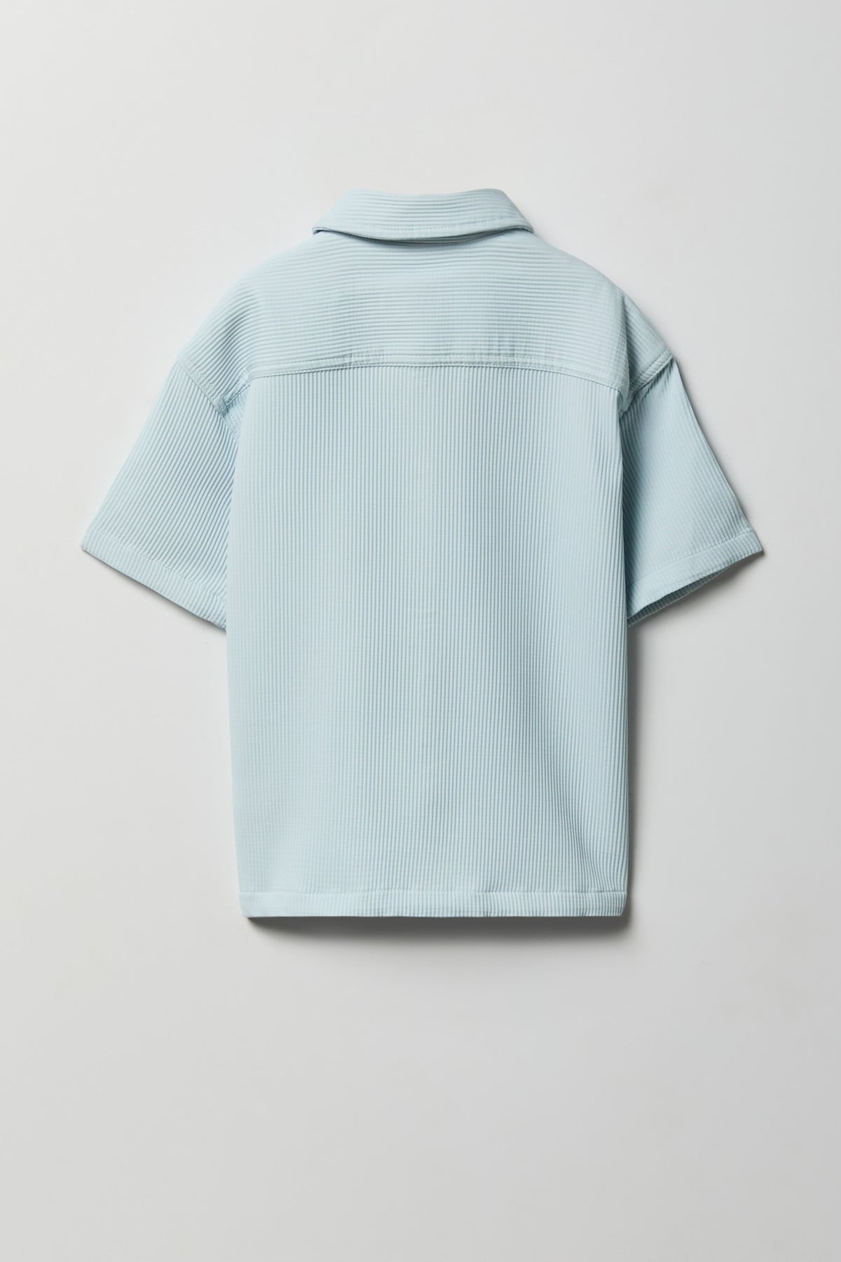 Alt View 2. Boys Textured Button-Up Collared Boxy Top - Light Blue