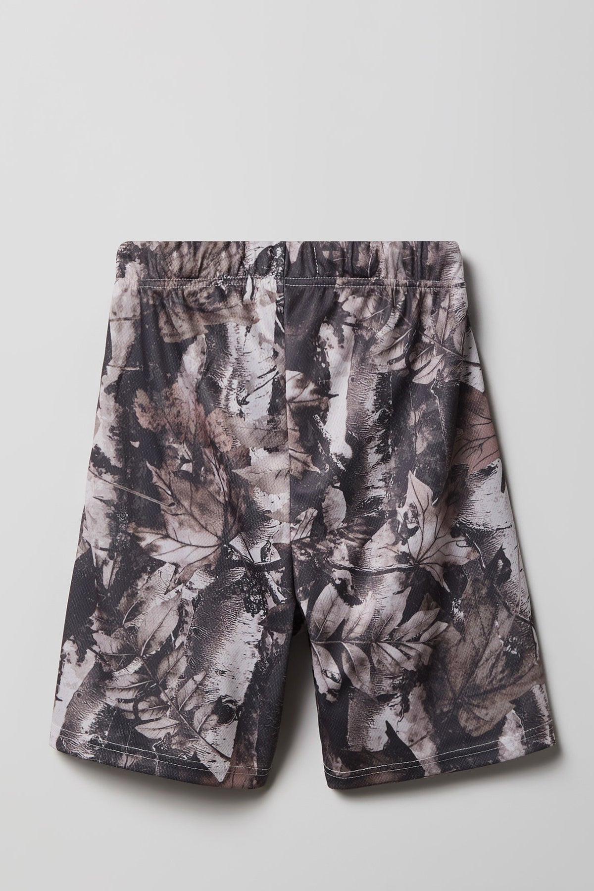 Alt View 2. Boys Graphic Fleece Short - Camouflage