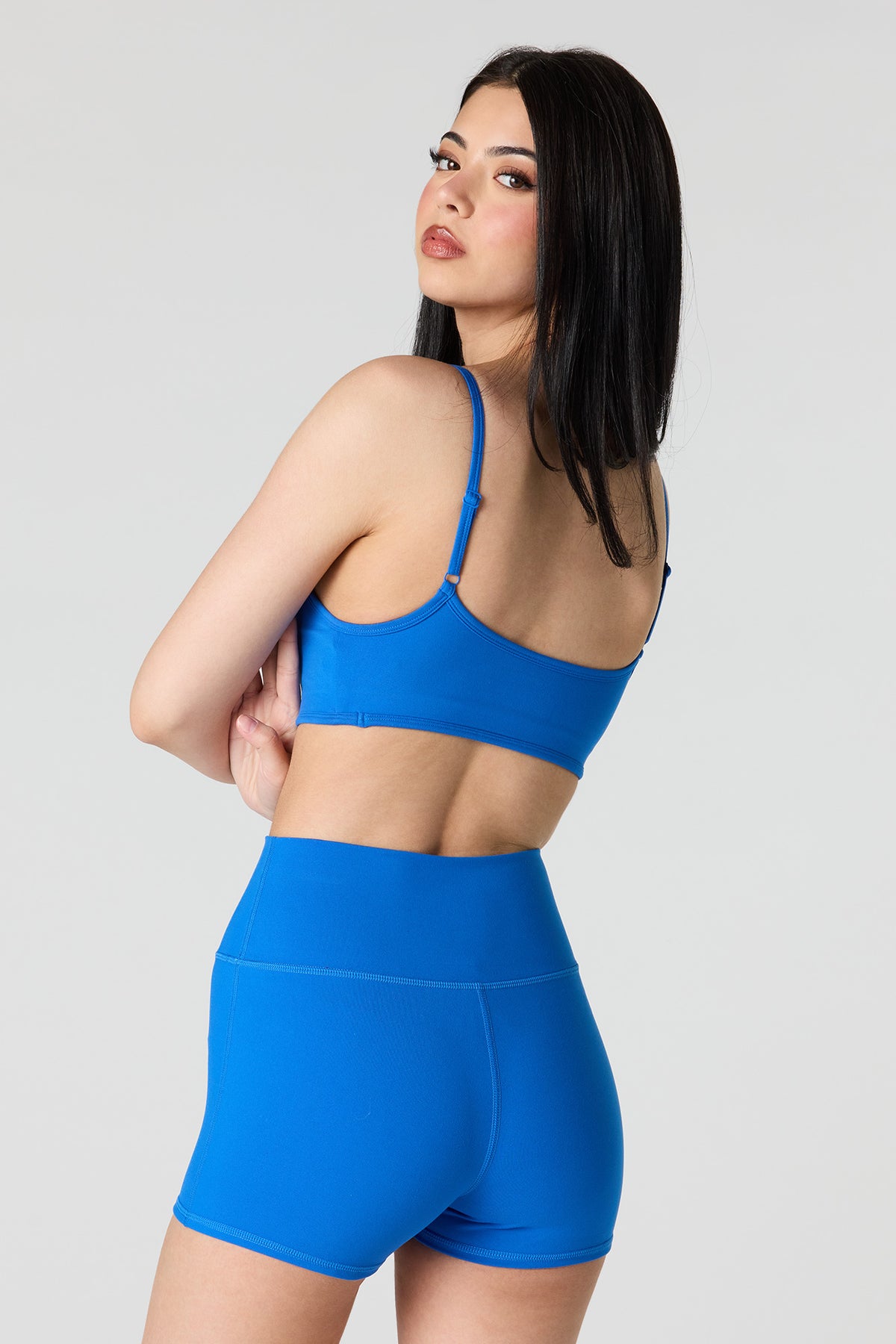 Vue alternative 2. Short de cycliste U/A 2,75 po