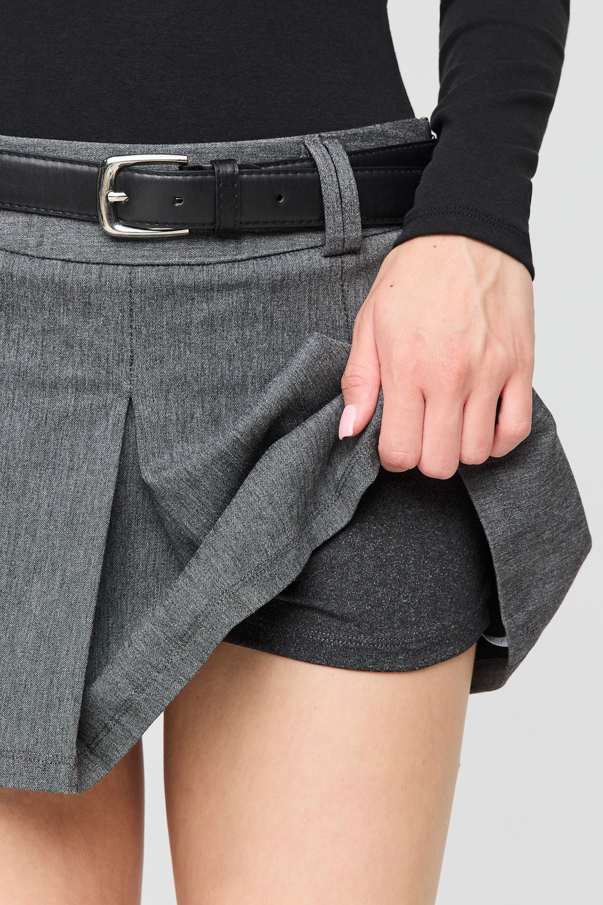 Alt View 4. Belted Pleated Mini Skort - Grey Blue