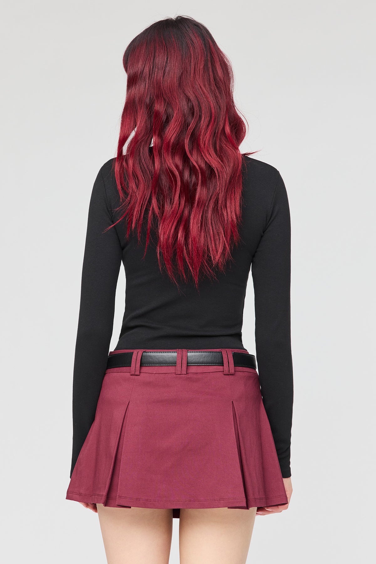 Alt View 2. Belted Pleated Mini Skort - Burgundy