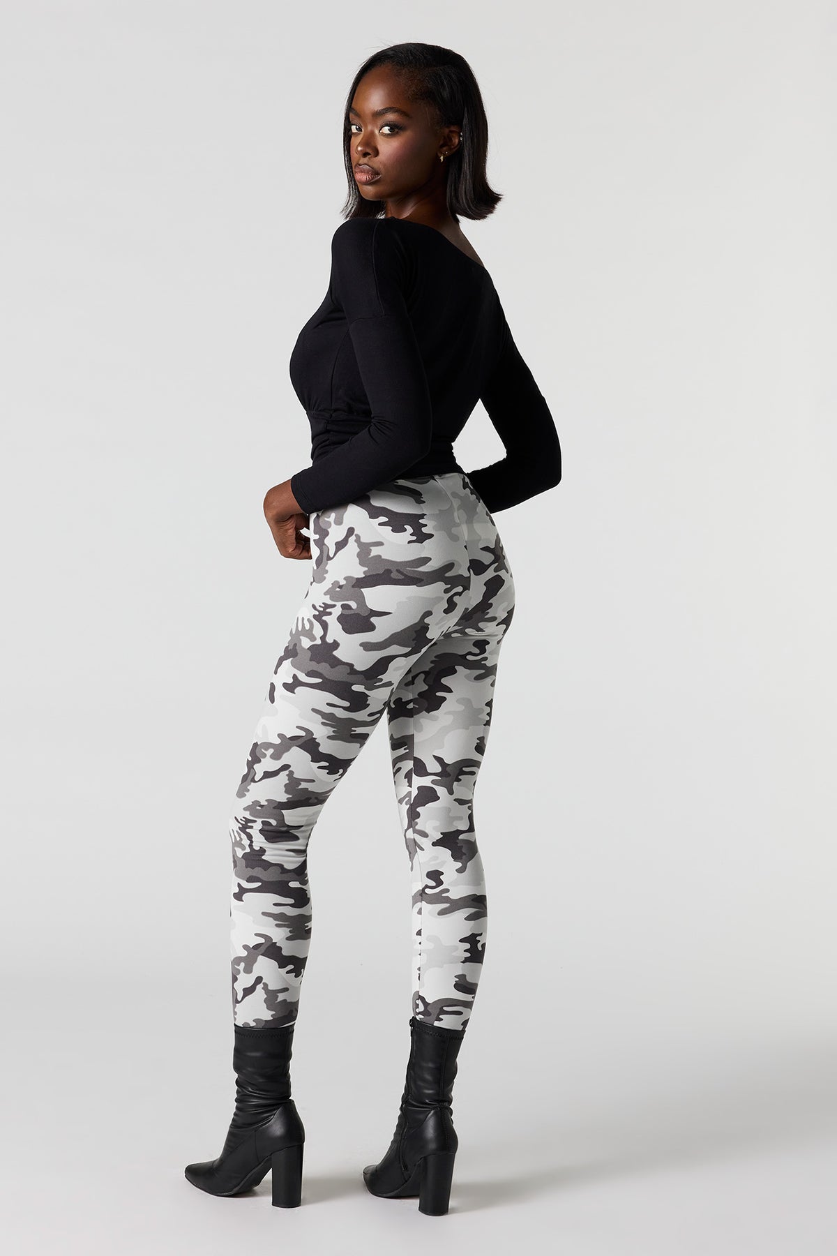 Vue alternative 3. Legging imprimé