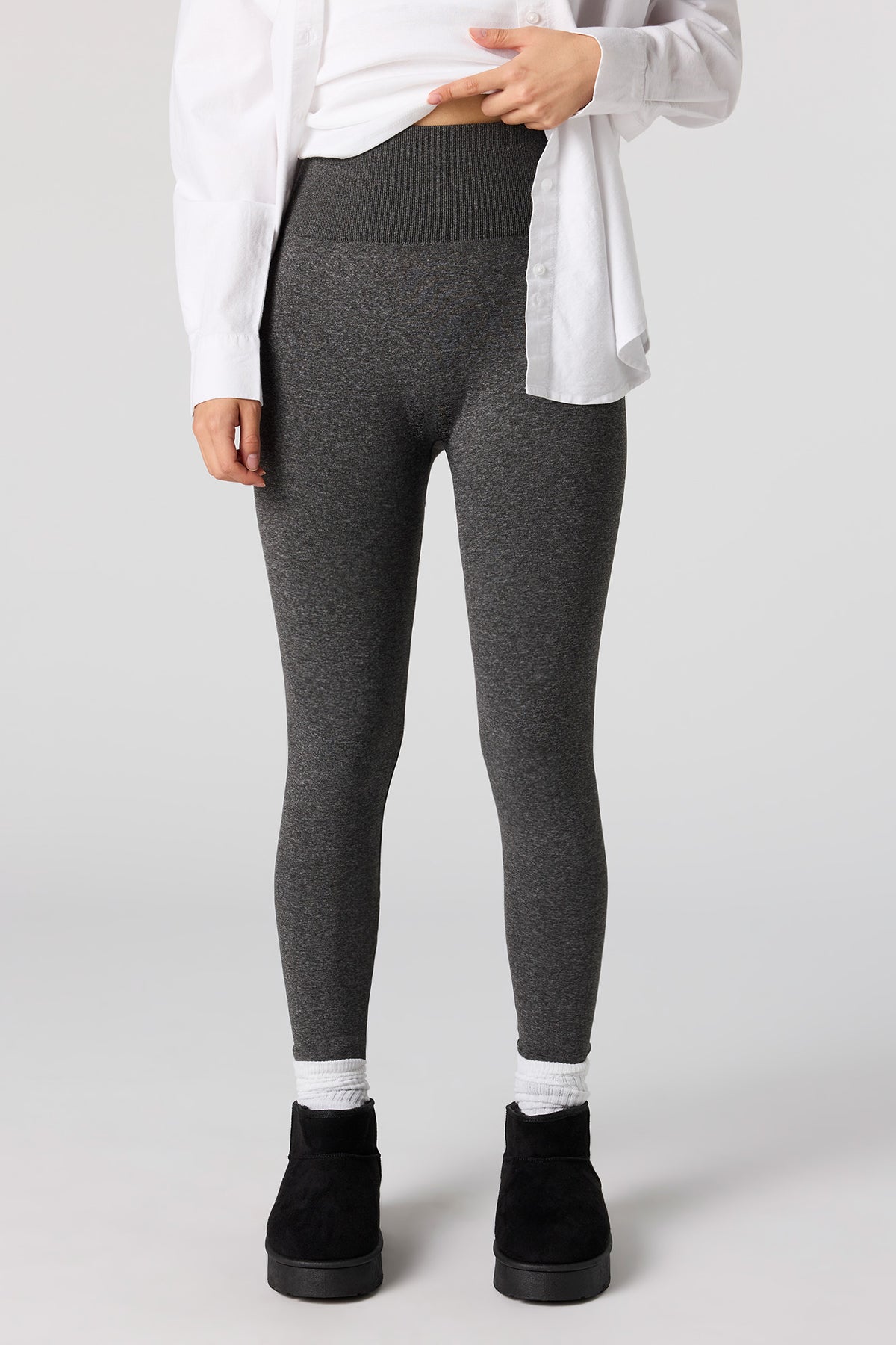 Alt View 2. Seamless High Rise Legging - Charcoal