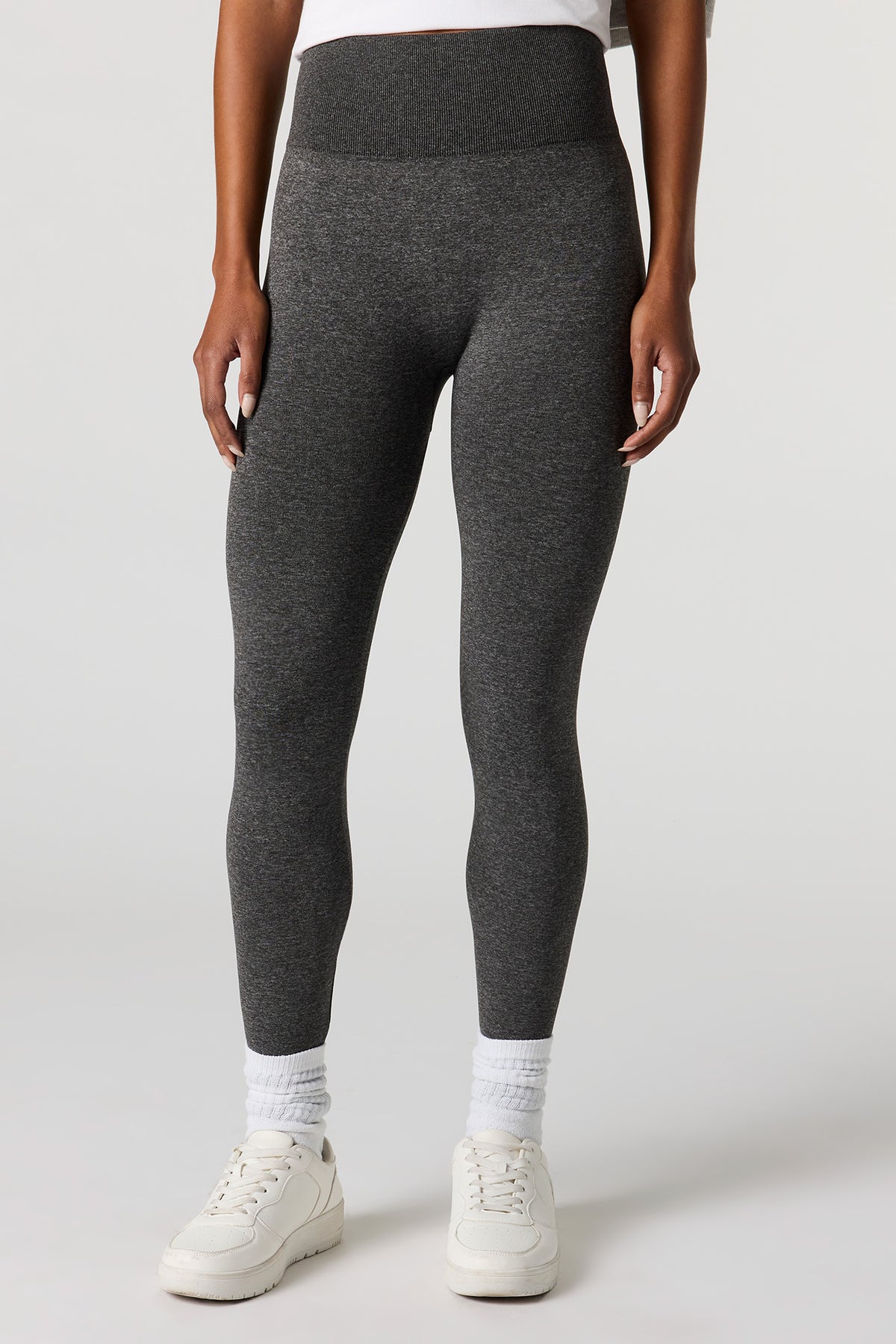 Alt View 2. High Rise Seamless Legging - Charcoal