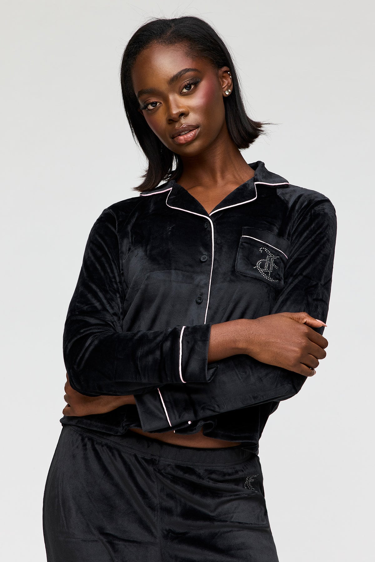 Alt View 2. Juicy Couture Rhinestone Velour Hoodie & Pant Pajama Set - Black
