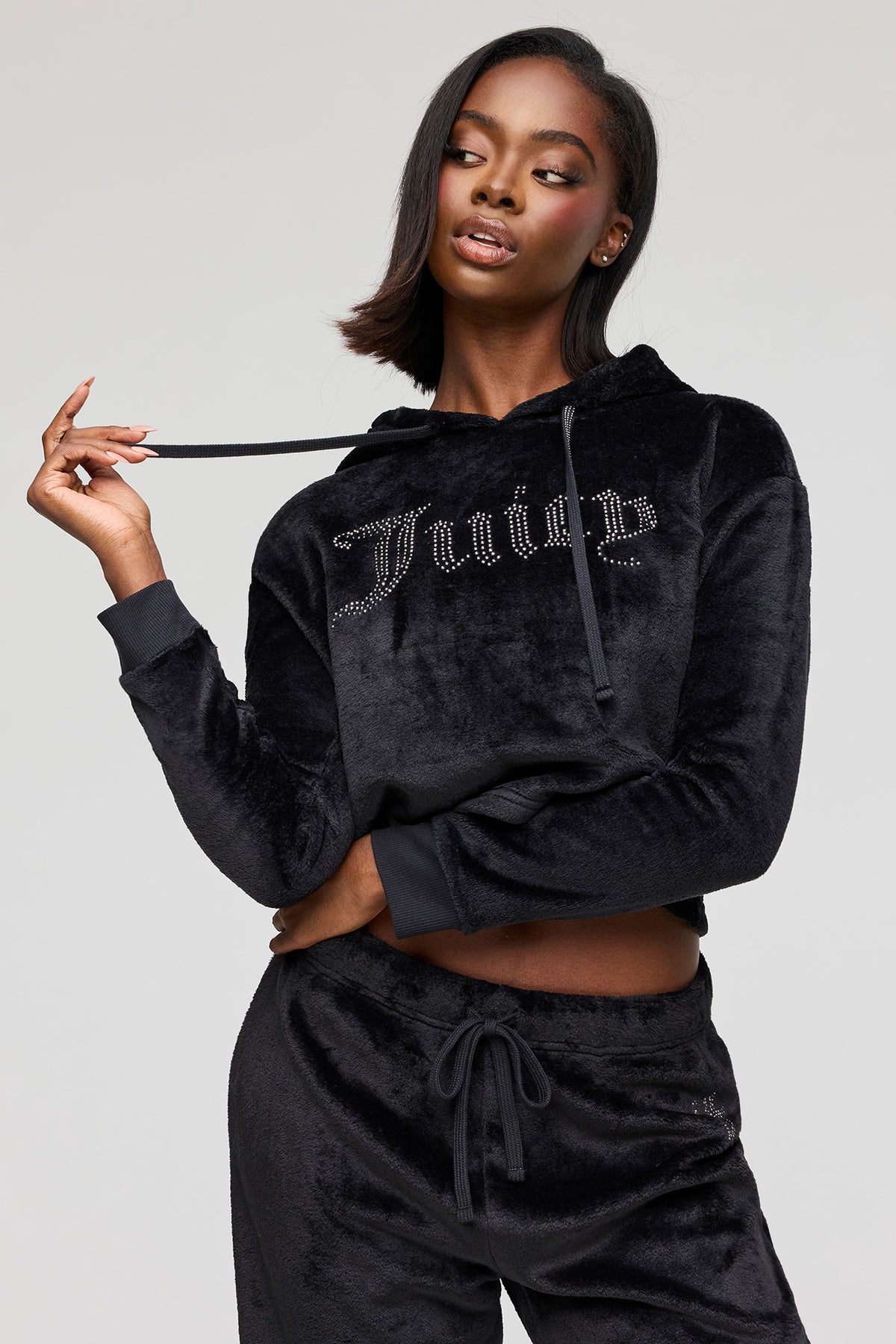 Alt View 2. Juicy Couture Plush Hoodie & Pant Set - Black