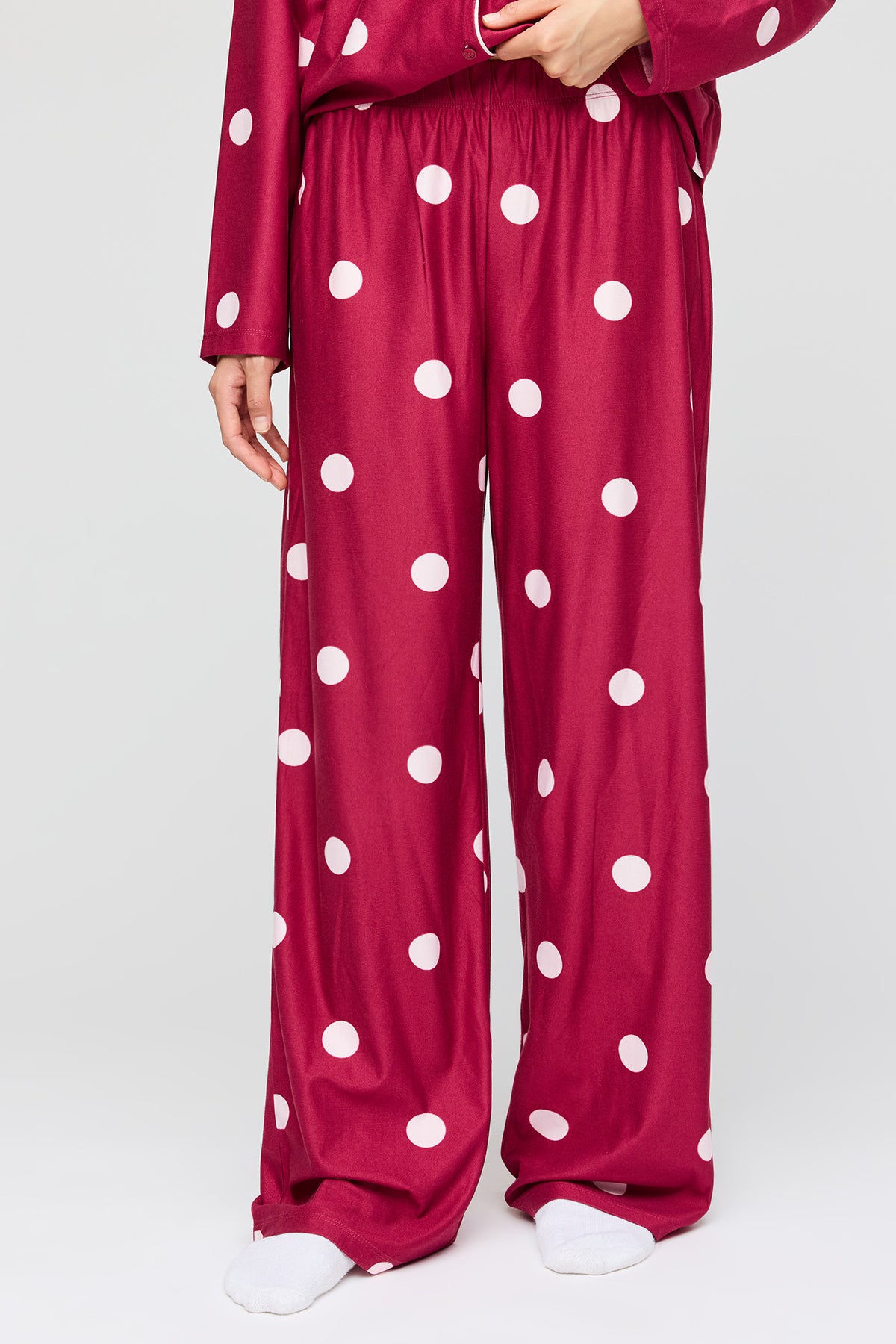 Alt View 3. Flannel Button-Up Long Sleeve Top & Pant Pajama Set - Burgundy