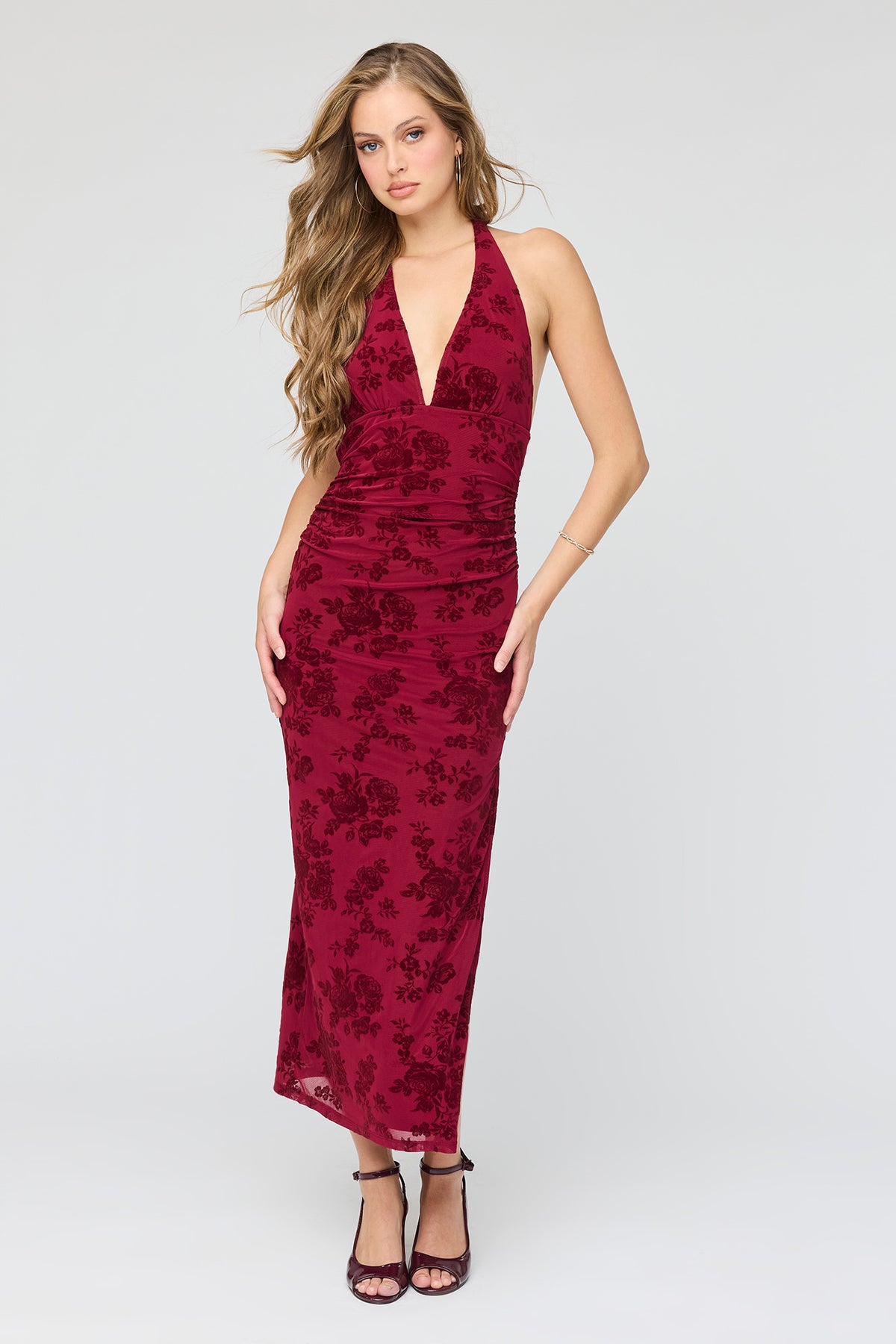Vue alternative 4. Robe maxi bain-de-soleil en dentelle florale