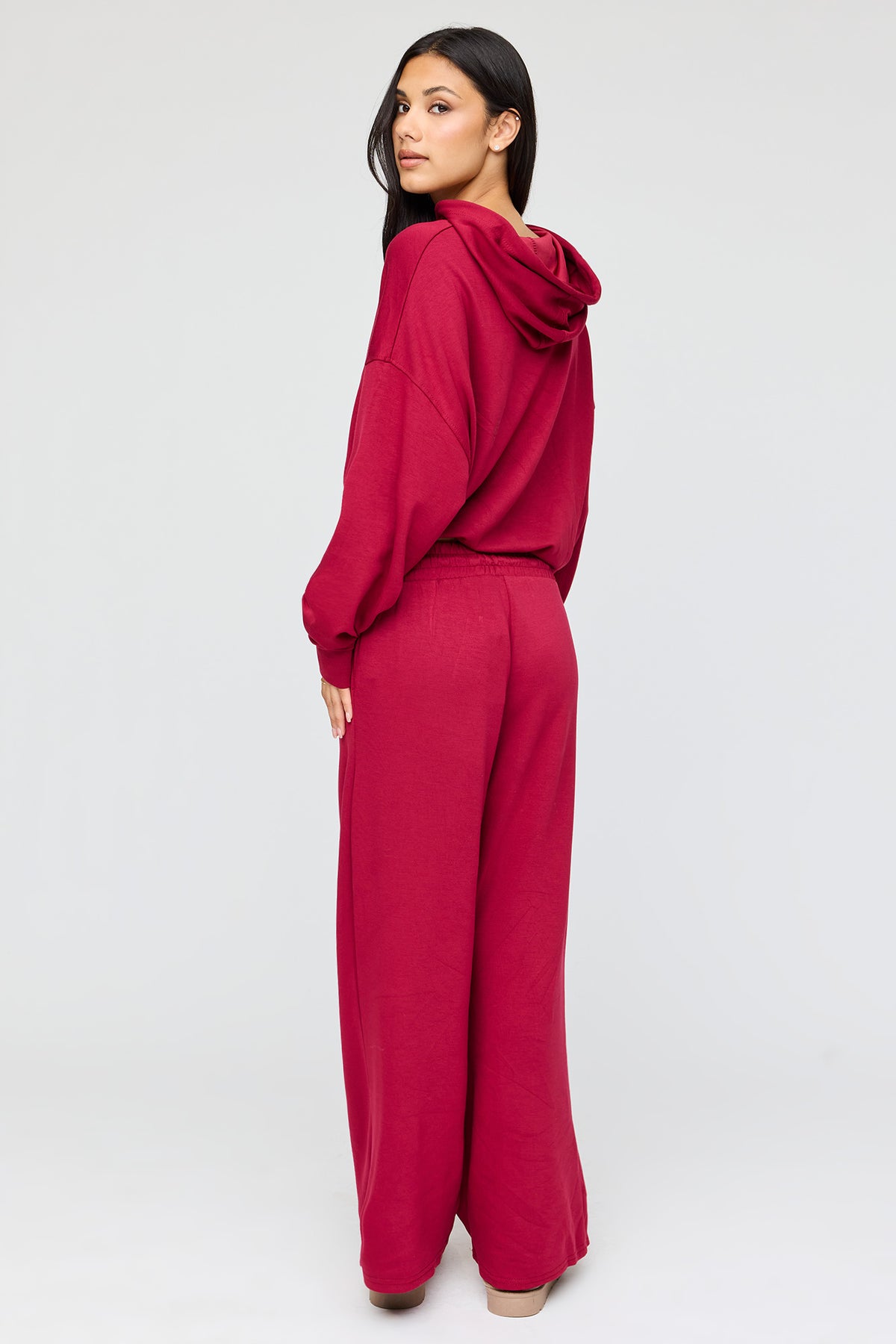 Vue alternative 3. Pantalon U/A à jambe large