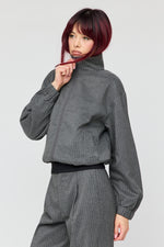 Gris noir