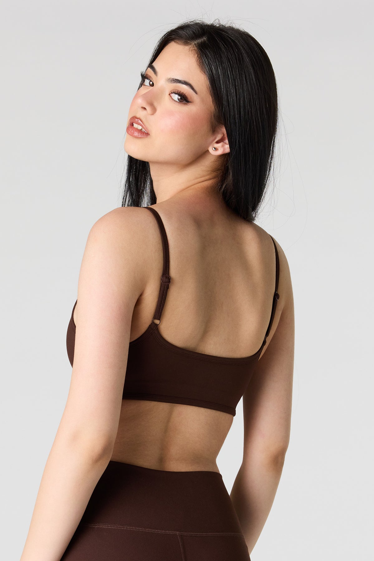 Vue alternative 2. Soutien-gorge de sport U/A 