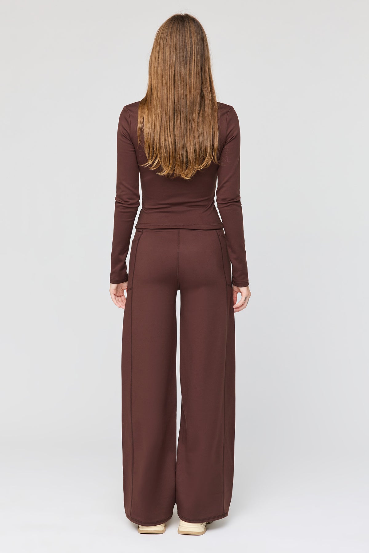 Vue alternative 3. Pantalon à jambe large doublé de molleton tech chaud