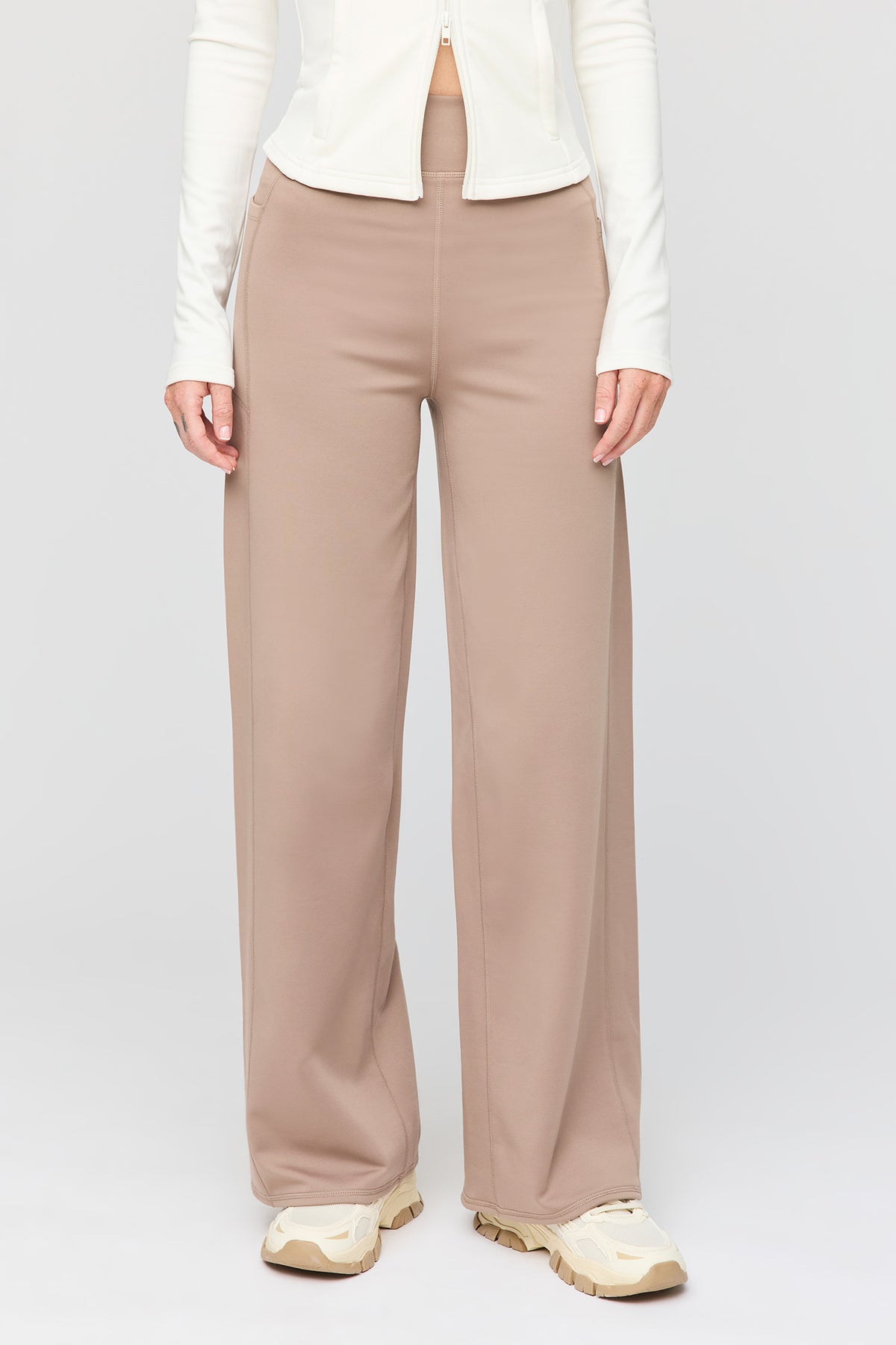 Vue alternative 2. Pantalon à jambe large doublé de molleton tech chaud