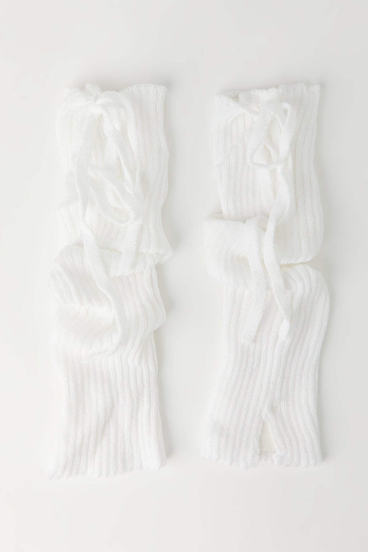 Alt View 2. Ribbed Legwarmers With Bow - White
