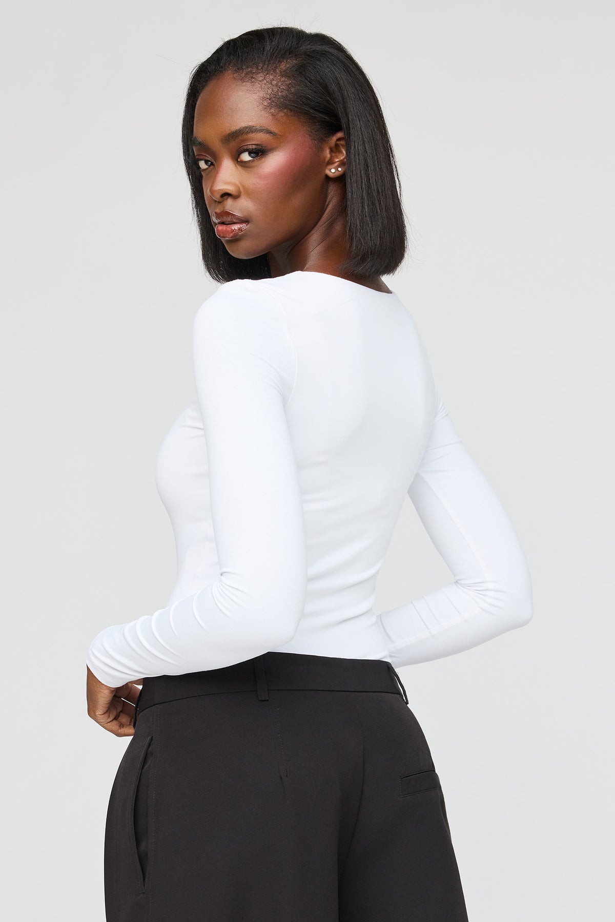 Alt View 2. Luxe Heavy Contour Long Sleeve Bodysuit - White