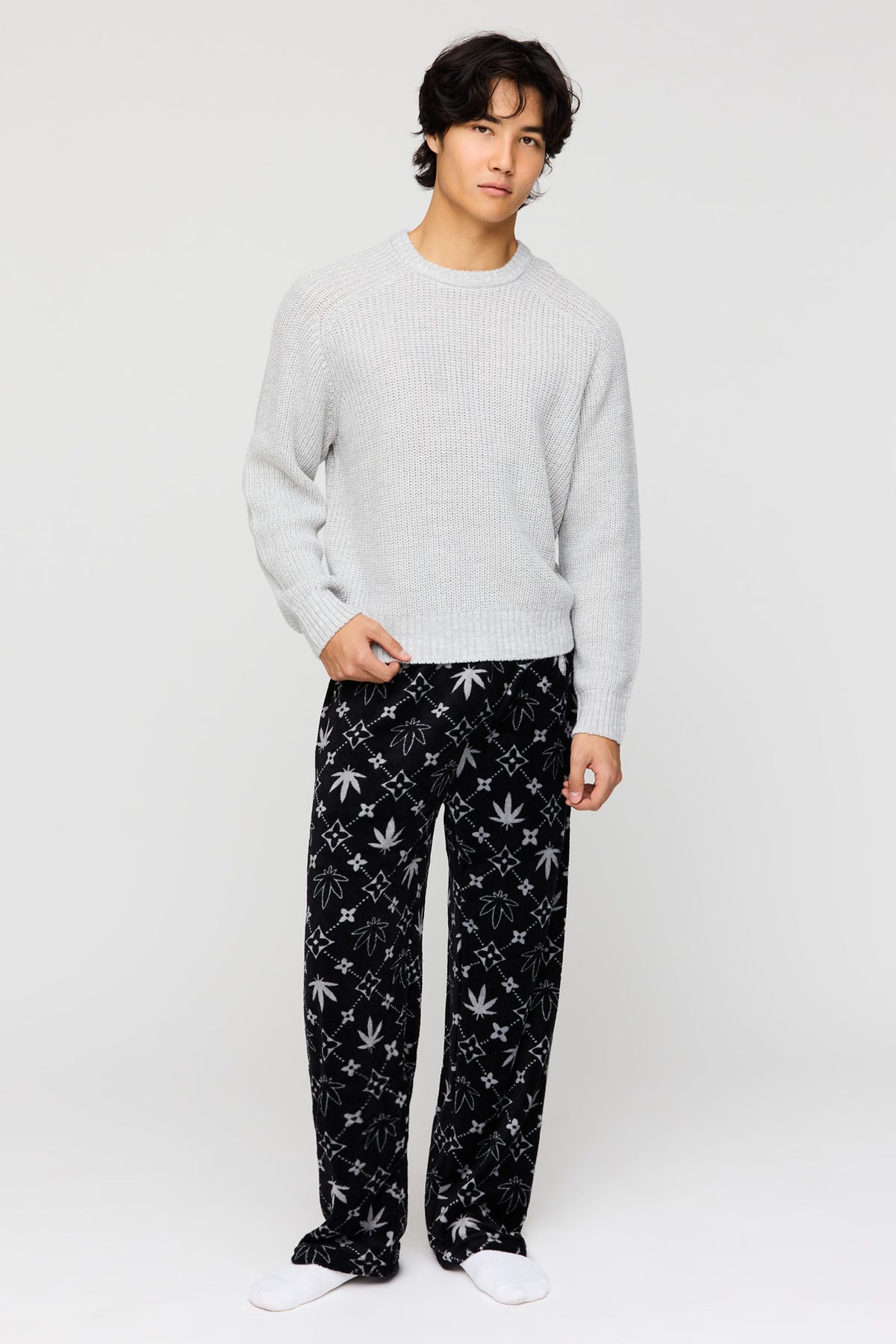 Vue alternative 2. Pantalon de pyjama en peluche