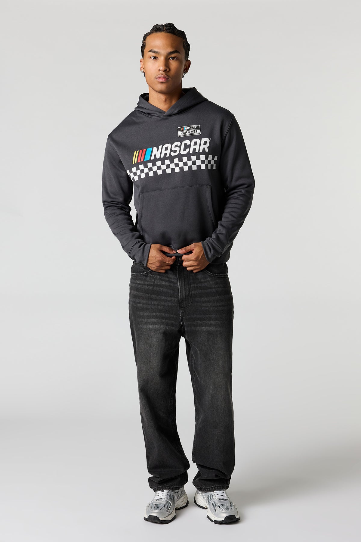 Vue alternative 3. Haut à capuchon en molleton avec imprimé NASCAR HD