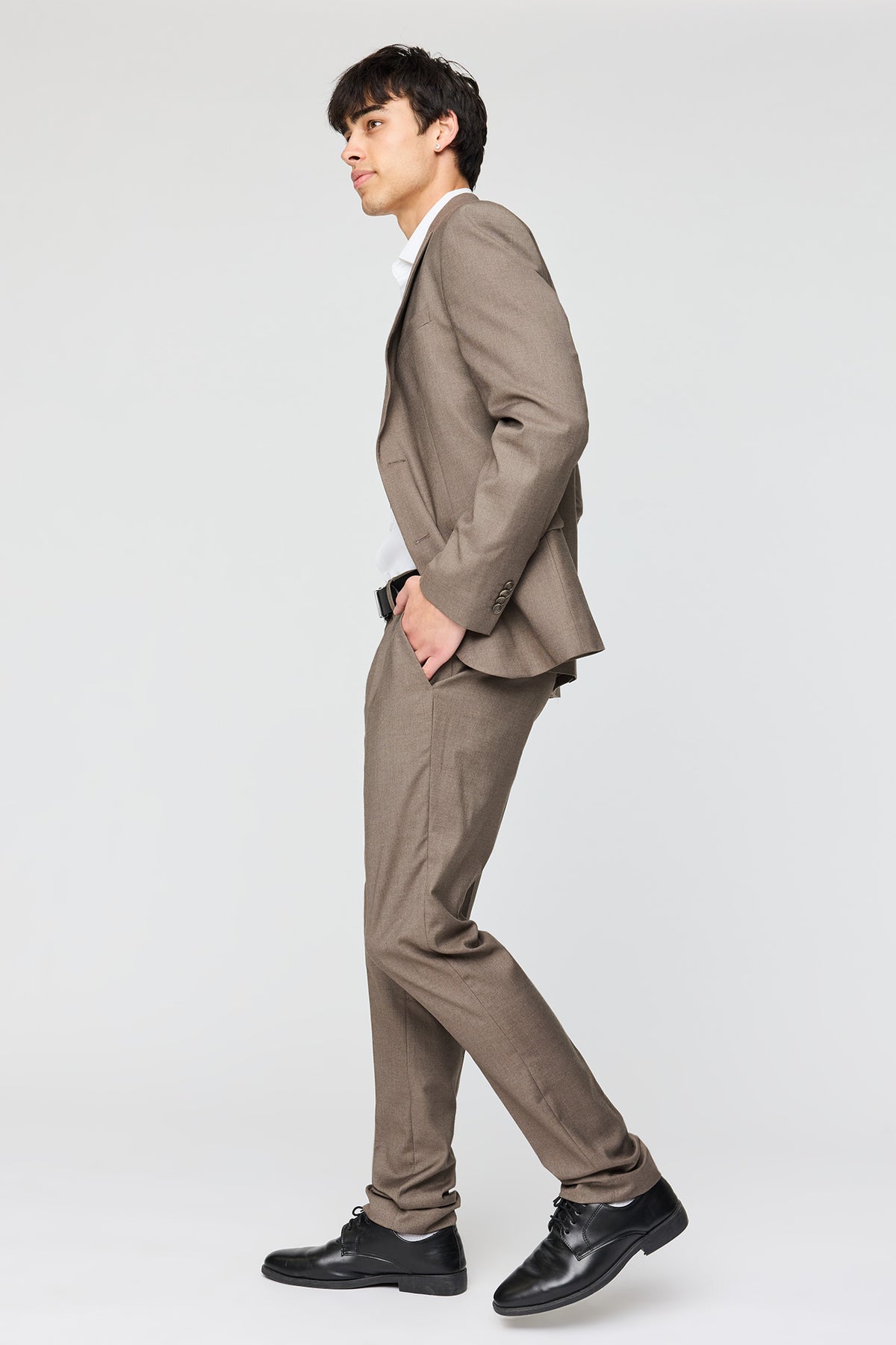 Vue alternative 4. Pantalon habillé ajusté