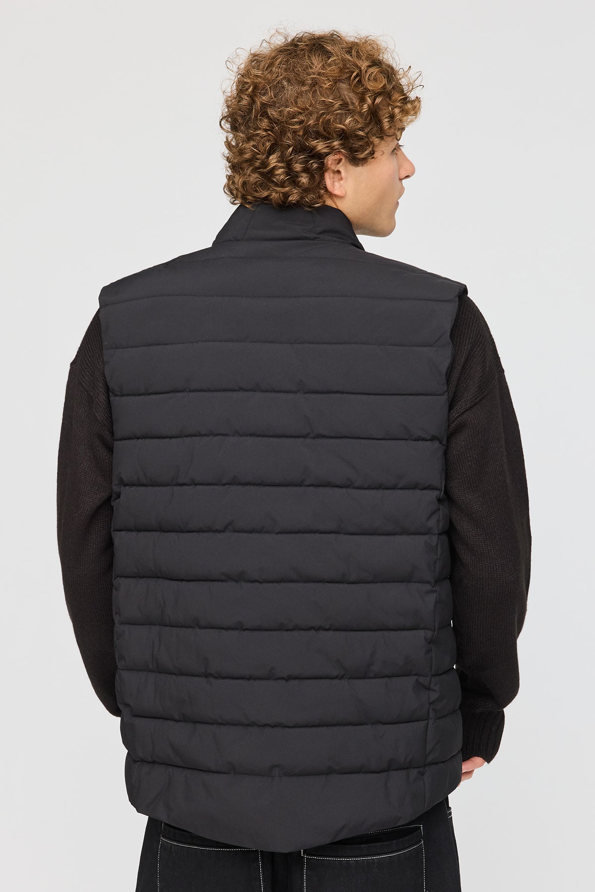 Alt View 2. Puffer Vest - Black
