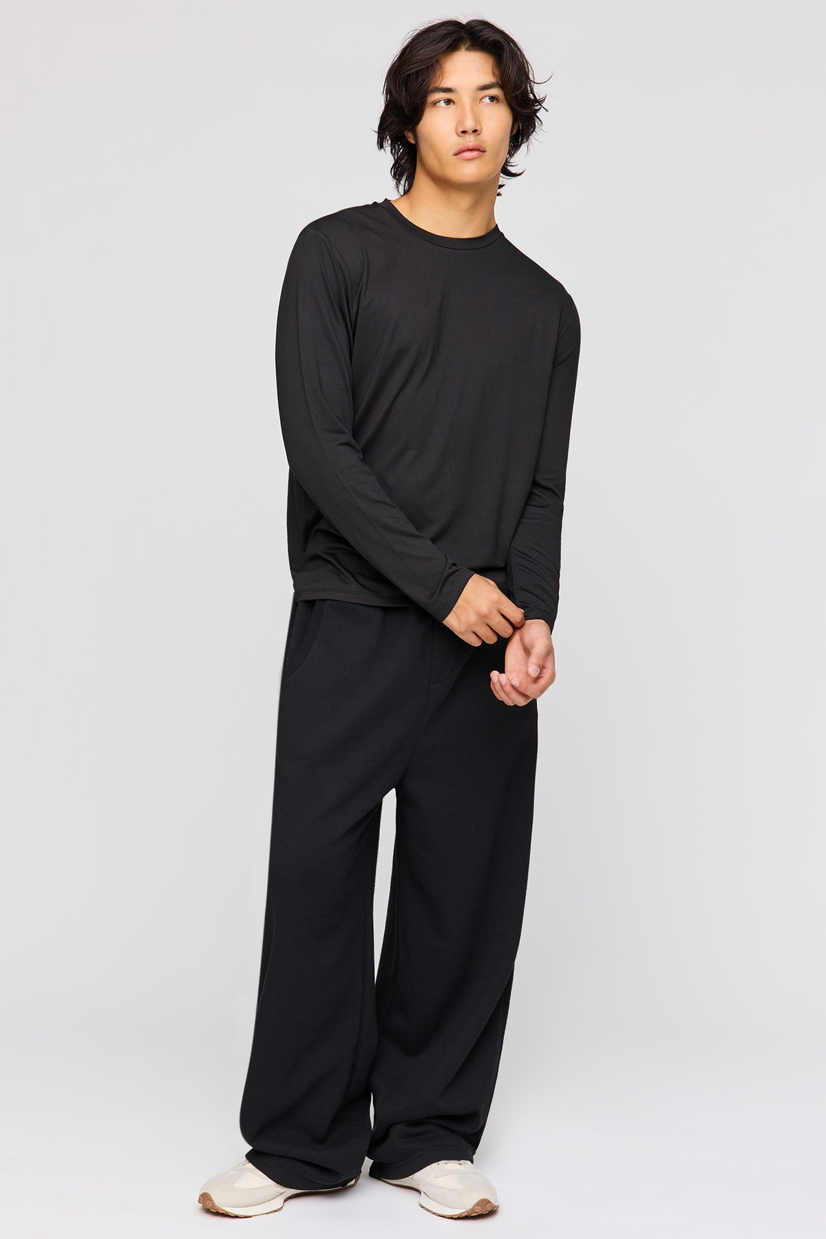 Alt View 3. PowerSoft Long Sleeve Top - Black