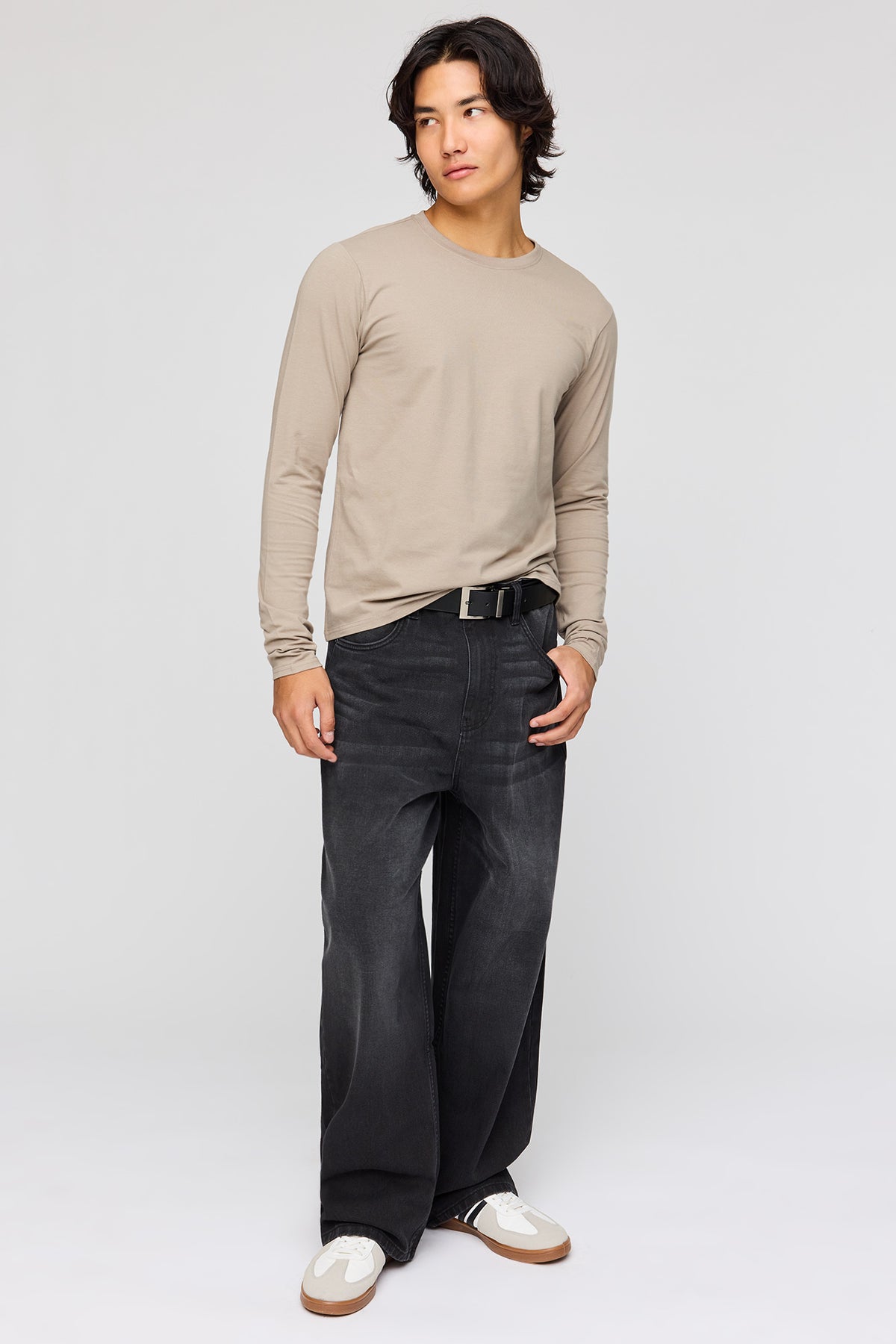 Alt View 3. Slim Fit Long Sleeve Top - Taupe