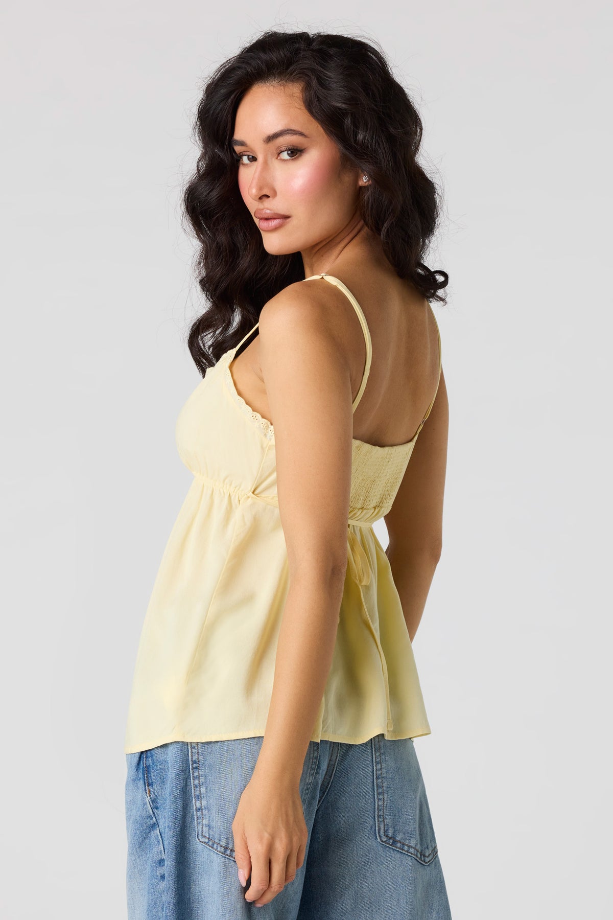 Vue alternative 3. Haut de style nuisette