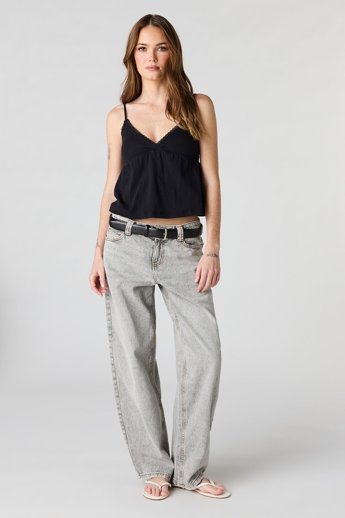 Vue alternative 3. Camisole de style nuisette à surplis