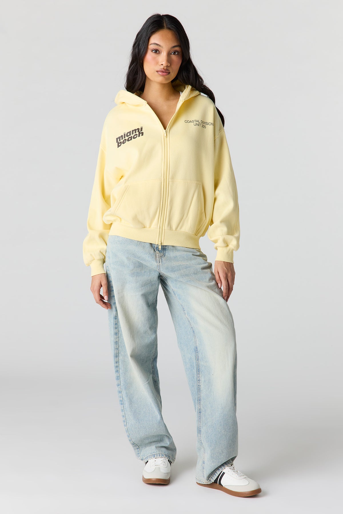 Alt View 3. Luxe Fleece Graphic Boxy 2-Way Zip Hoodie - Yellow